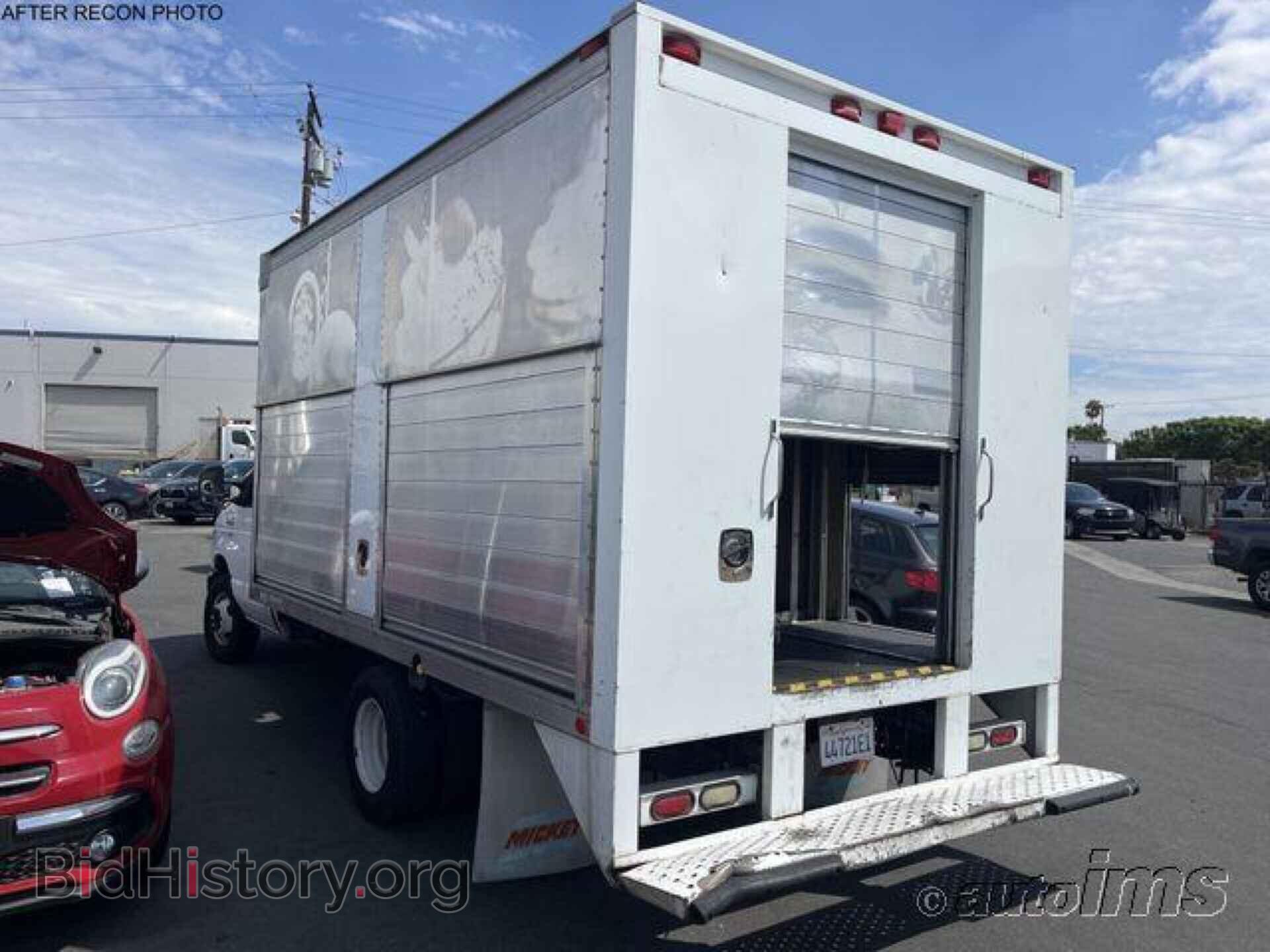 2012 FORD E-450 CUTAWAY - VIN: 1FDXE4FL8CDA28517 - Фото 2