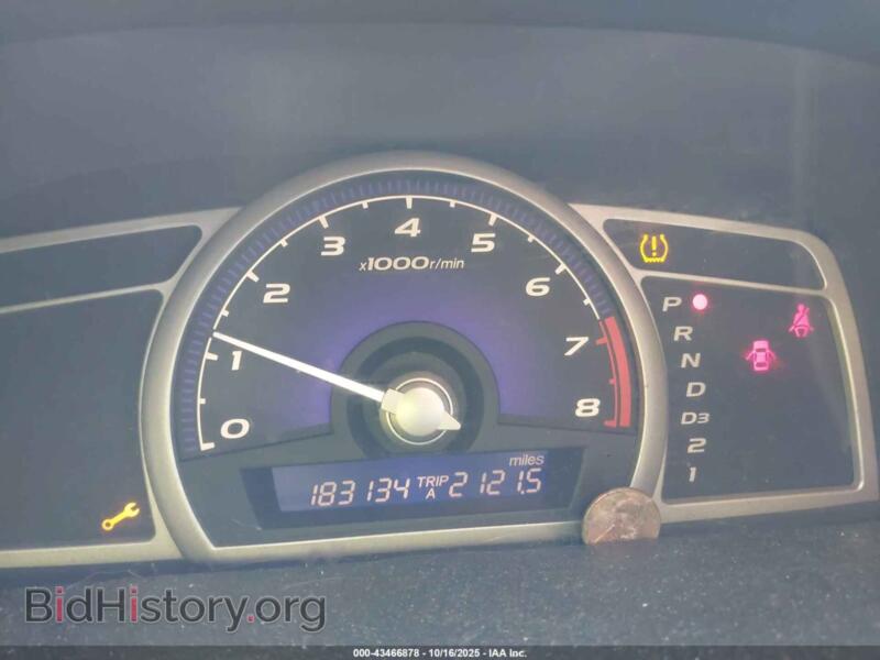 2008 Honda CIVIC (VIN 2HGFA16868H512848) — фото 7 из 17
