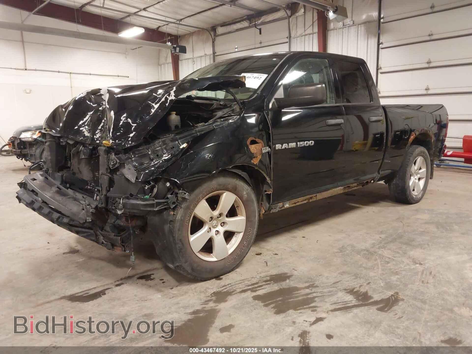 2012 RAM 1500 - VIN: 1C6RD7FT6CS221091 - Фото 2