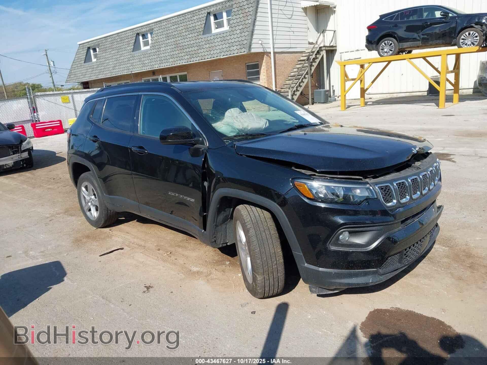 Photo 3C4NJDBN6PT505721 - JEEP COMPASS 2023
