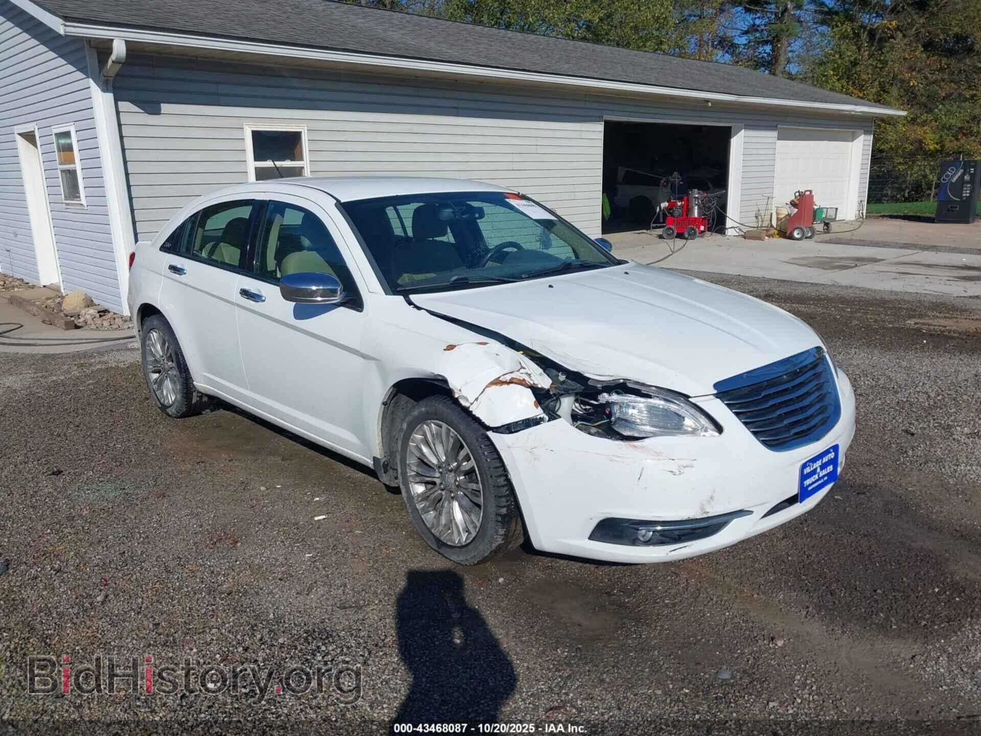 Photo 1C3CCBCBXCN257319 - CHRYSLER 200 2012