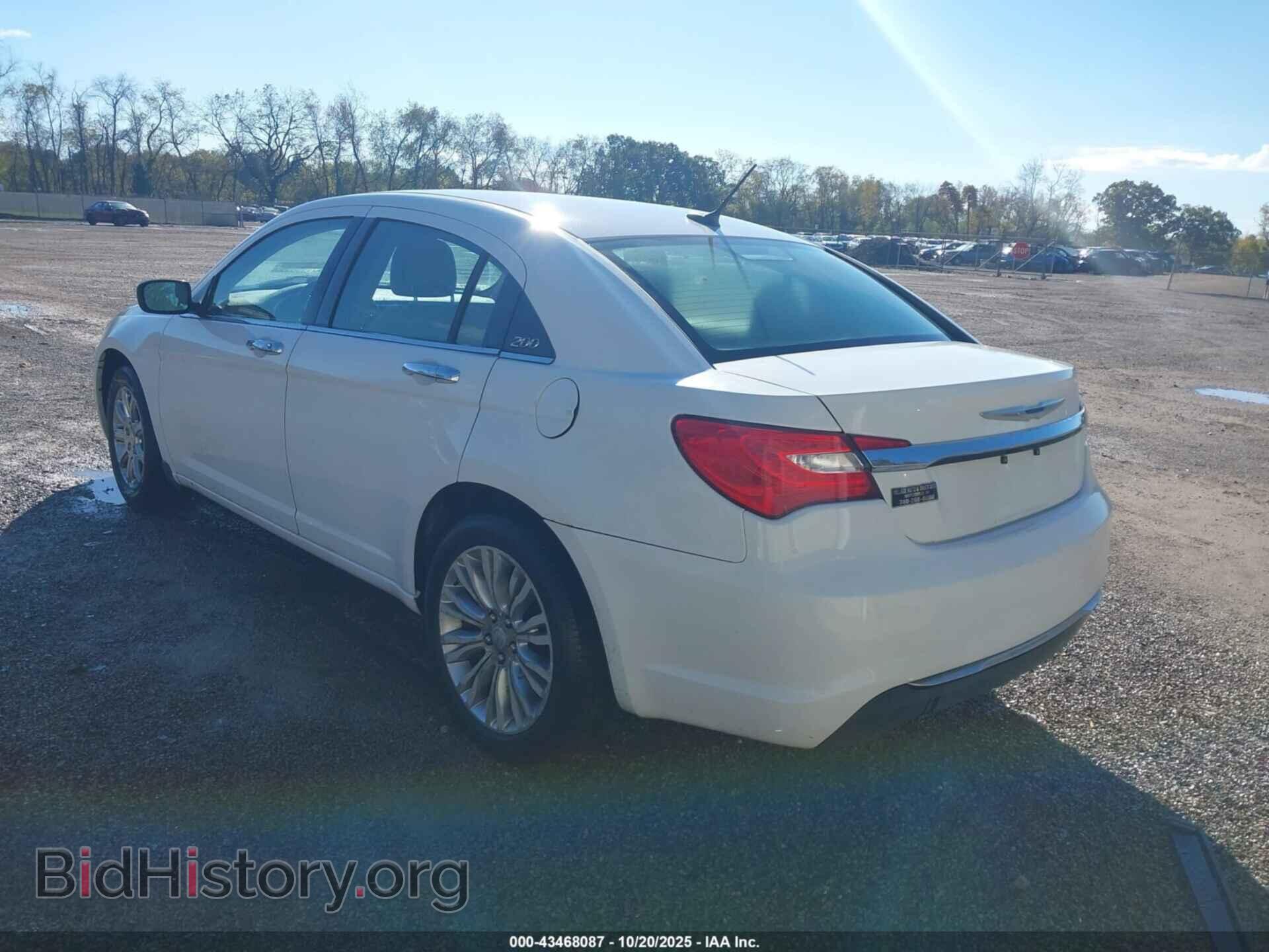 2012 CHRYSLER 200 - VIN: 1C3CCBCBXCN257319 - Фото 3