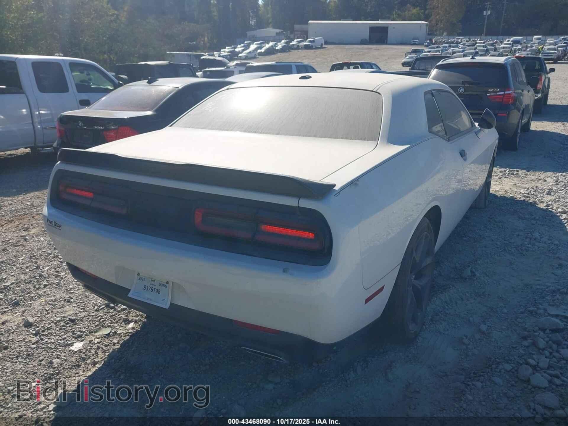 2023 DODGE CHALLENGER - VIN: 2C3CDZJG4PH567937 - Фото 4