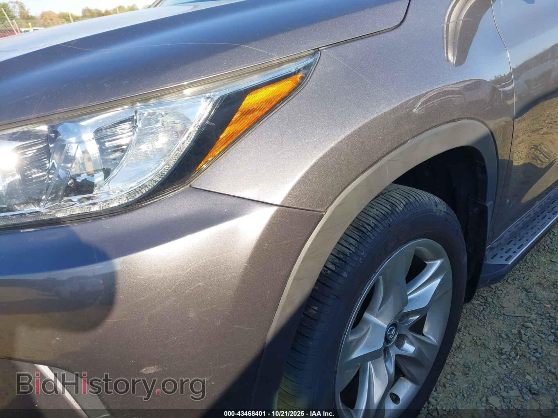 2018 TOYOTA HIGHLANDER - VIN: 5TDDZRFH8JS488749 - Фото 6