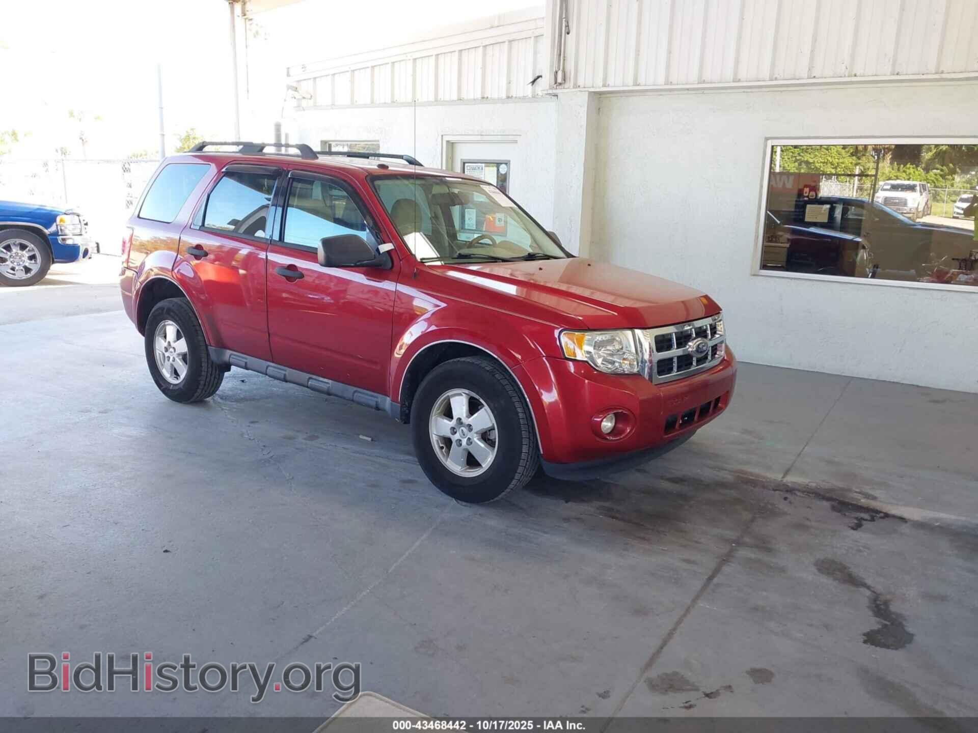Фотография 1FMCU0DG1CKA62746 - FORD ESCAPE 2012