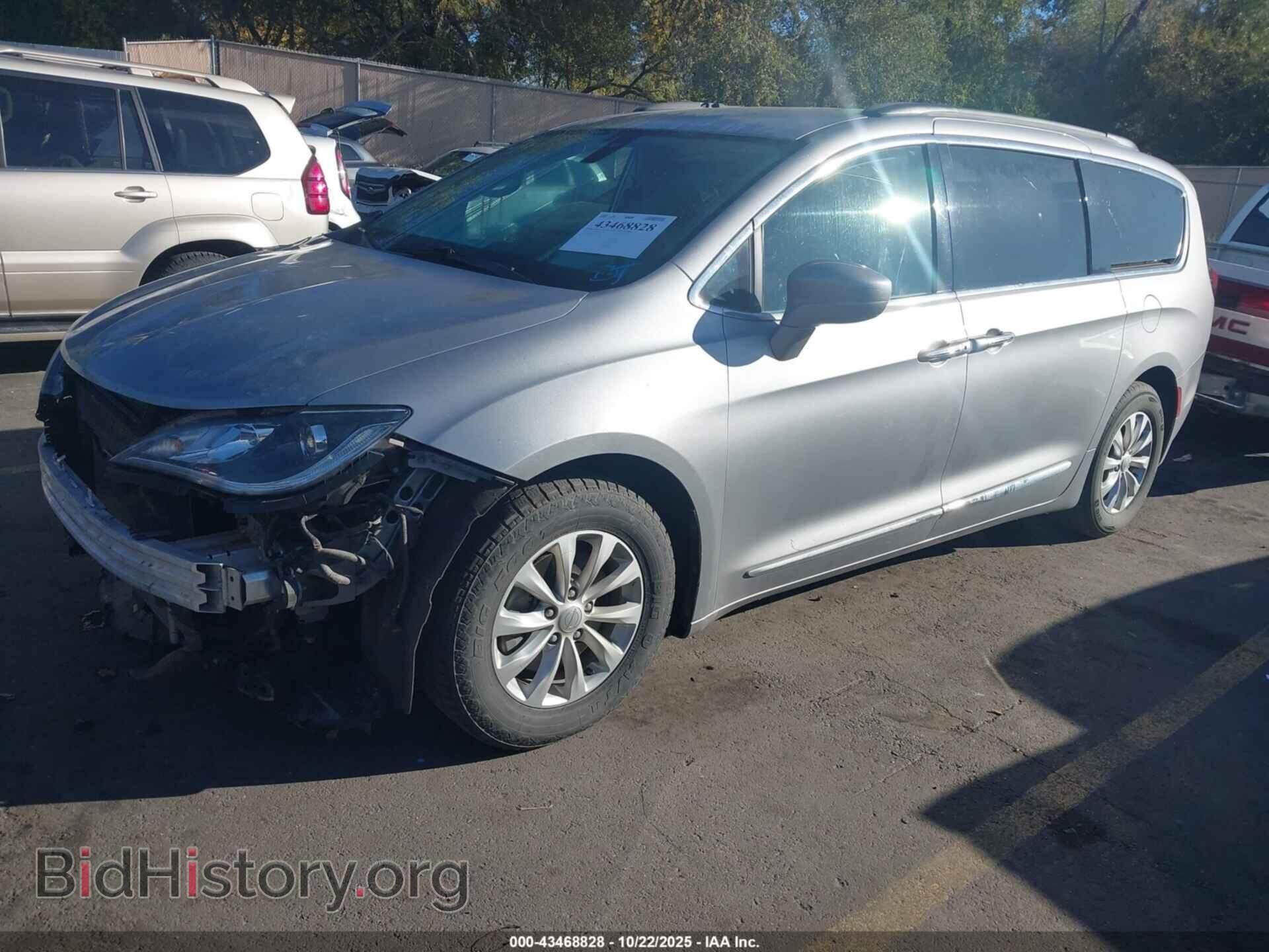 2017 CHRYSLER PACIFICA - VIN: 2C4RC1BG9HR523890 - Фото 2