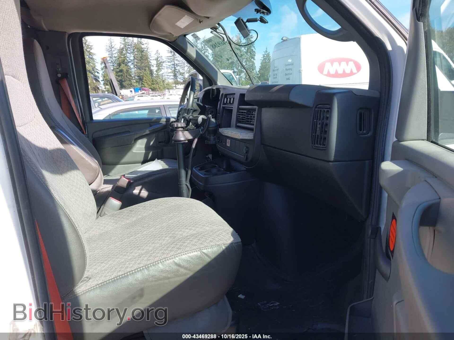 2012 GMC SAVANA 2500 - VIN: 1GTW7FCA4C1136448 - Photo 5