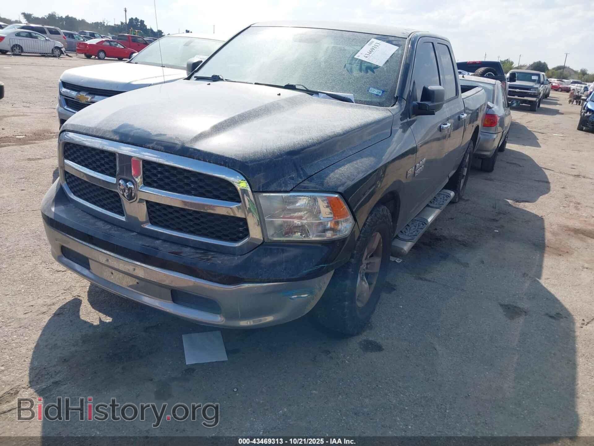 2017 RAM 1500 - VIN: 1C6RR6GT8HS675893 - Фото 2