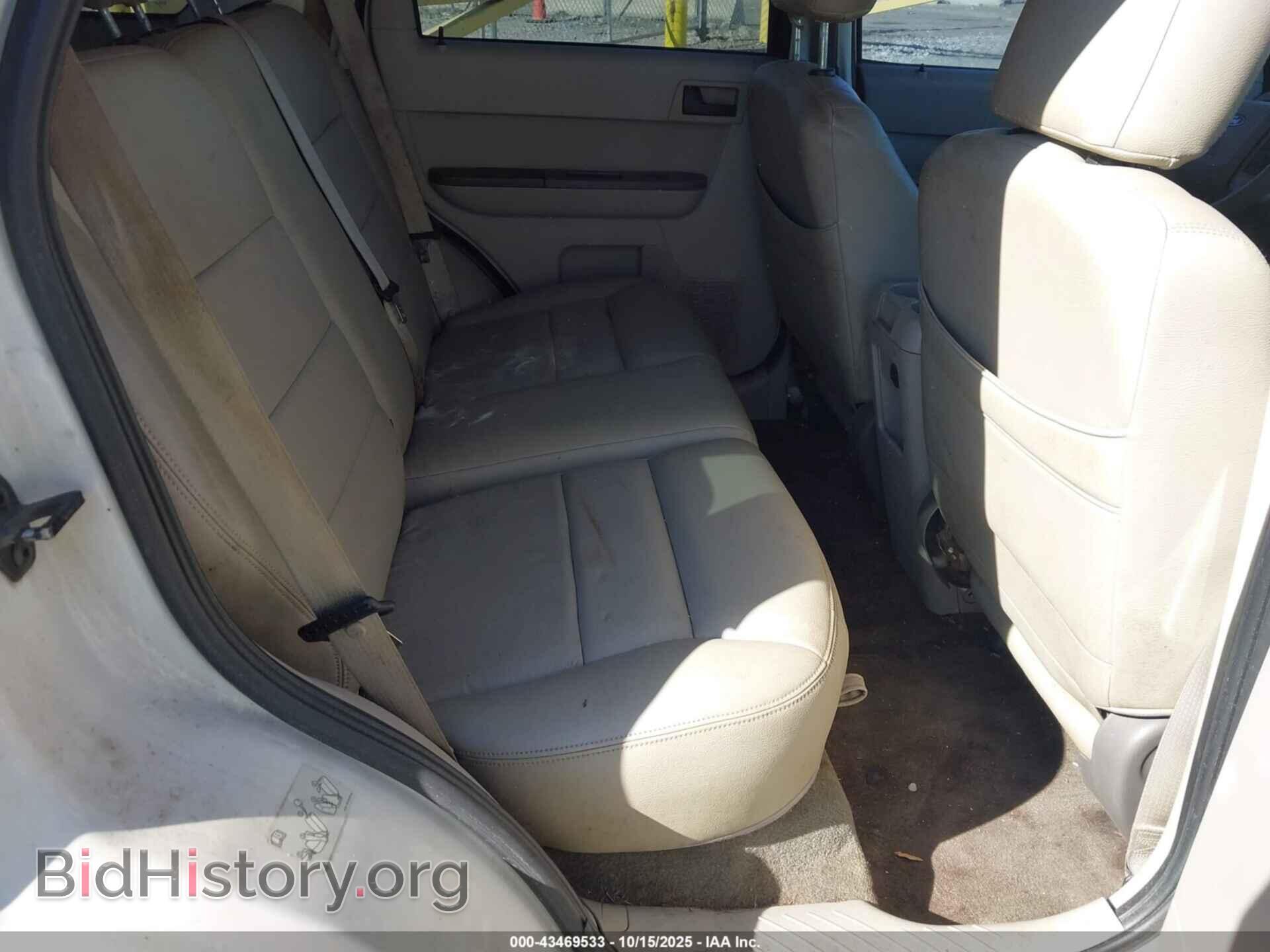 2011 FORD ESCAPE - VIN: 1FMCU0DG7BKC51593 - Фото 8