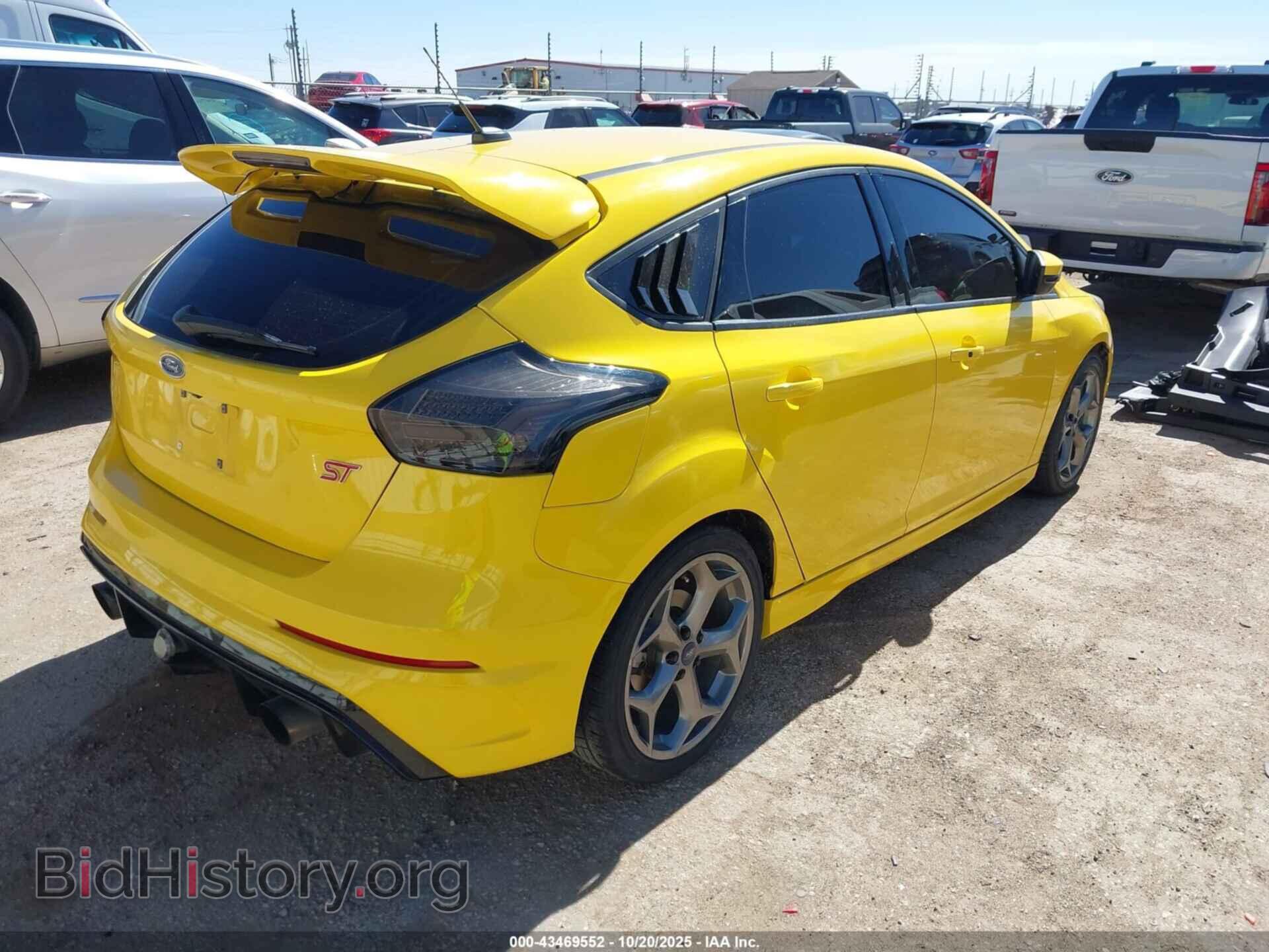 2017 FORD FOCUS ST - VIN: 1FADP3L99HL220603 - Фото 4
