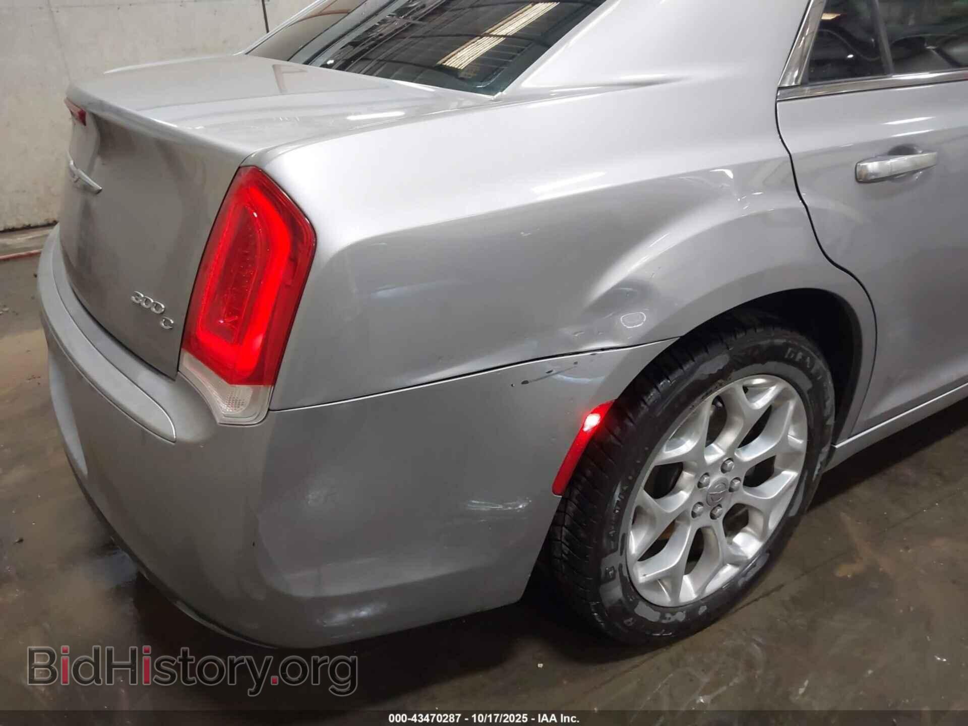 2017 CHRYSLER 300 - VIN: 2C3CCASG6HH513883 - Фото 6