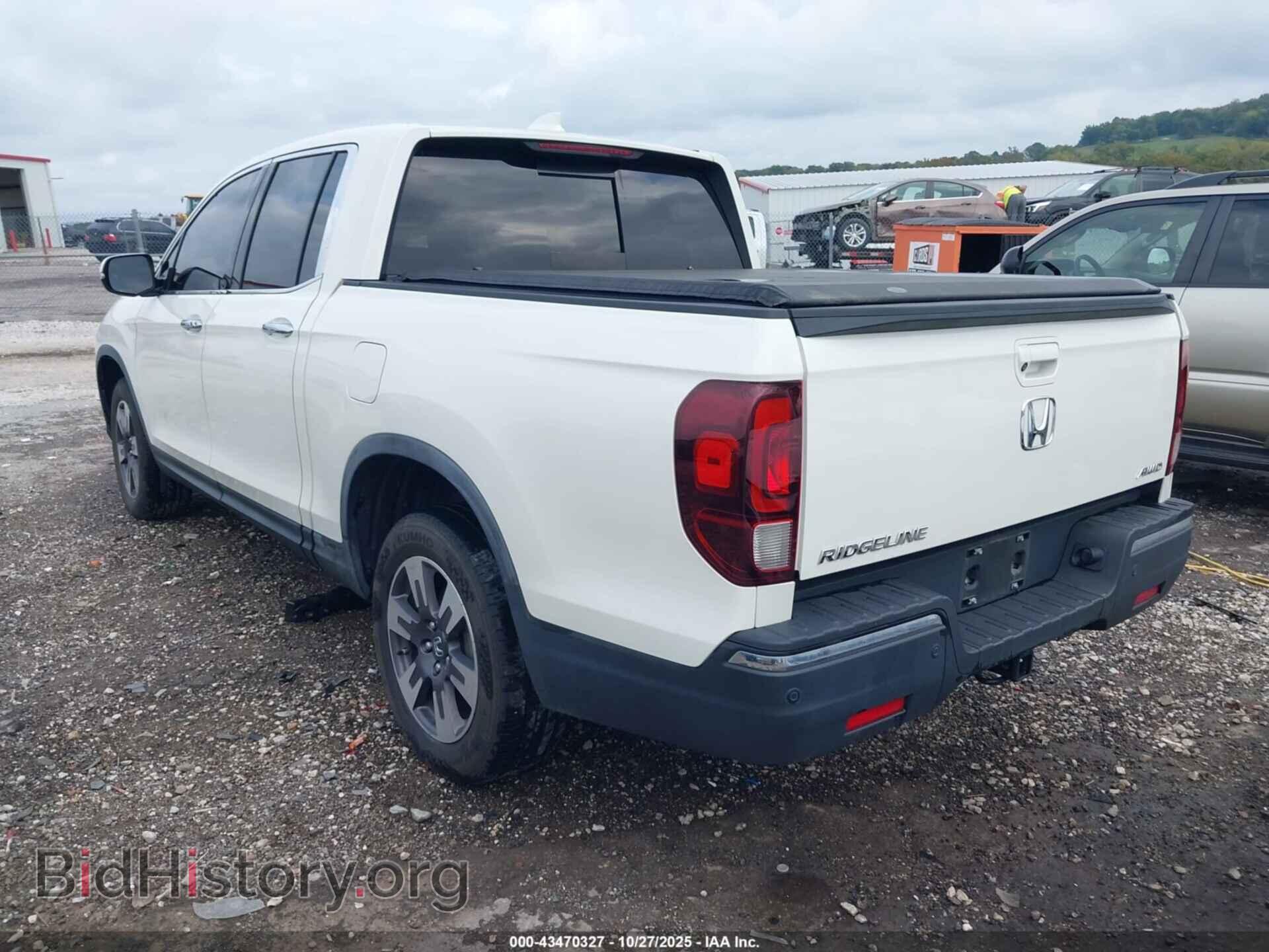 2017 HONDA RIDGELINE - VIN: 5FPYK3F7XHB037130 - Фото 3