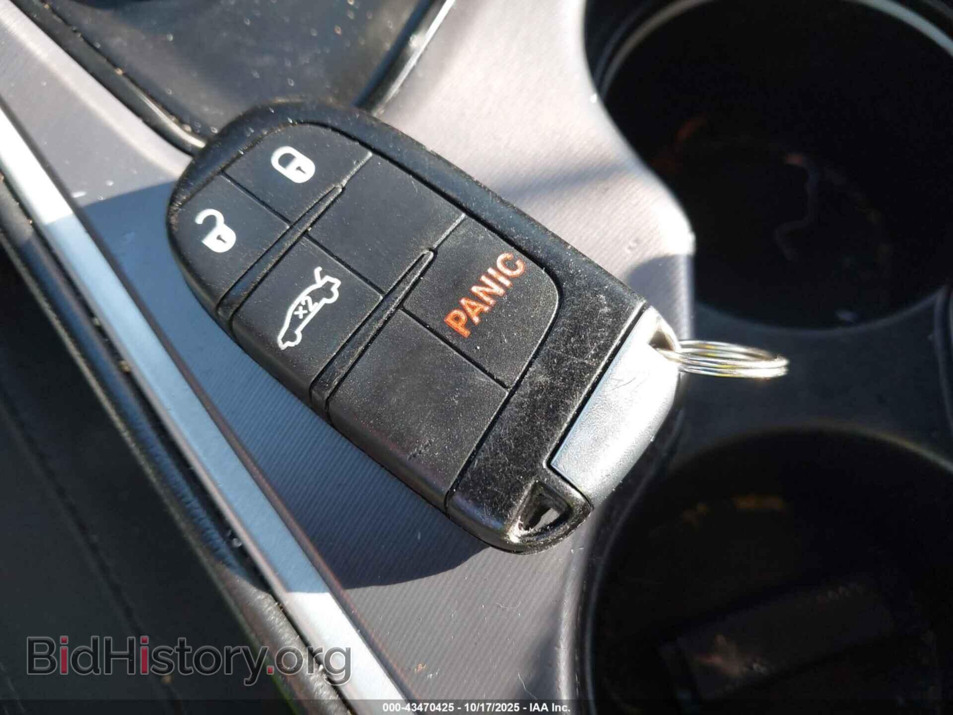 2019 DODGE CHALLENGER - VIN: 2C3CDZAG4KH503311 - Фото 11