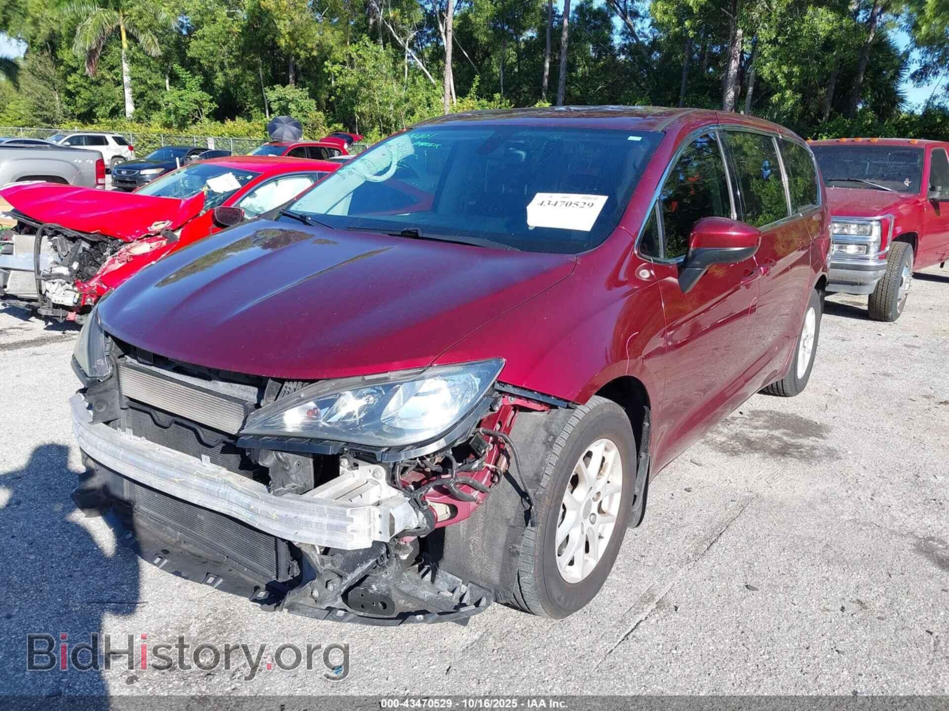 2017 CHRYSLER PACIFICA - VIN: 2C4RC1DG7HR609065 - Photo 2