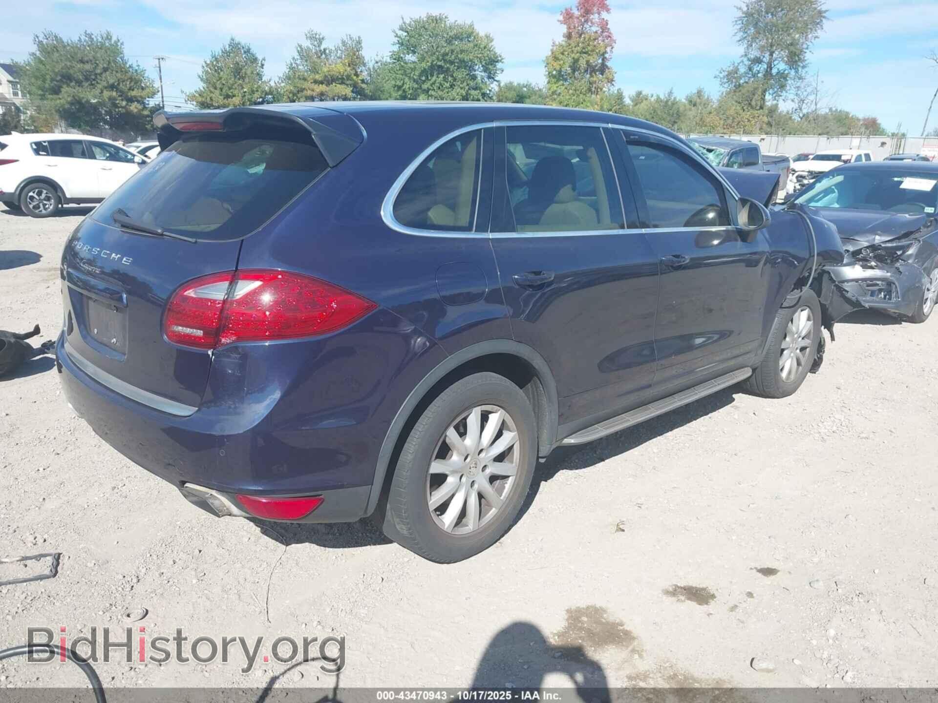 2012 PORSCHE CAYENNE - VIN: WP1AA2A2XCLA00862 - Photo 4