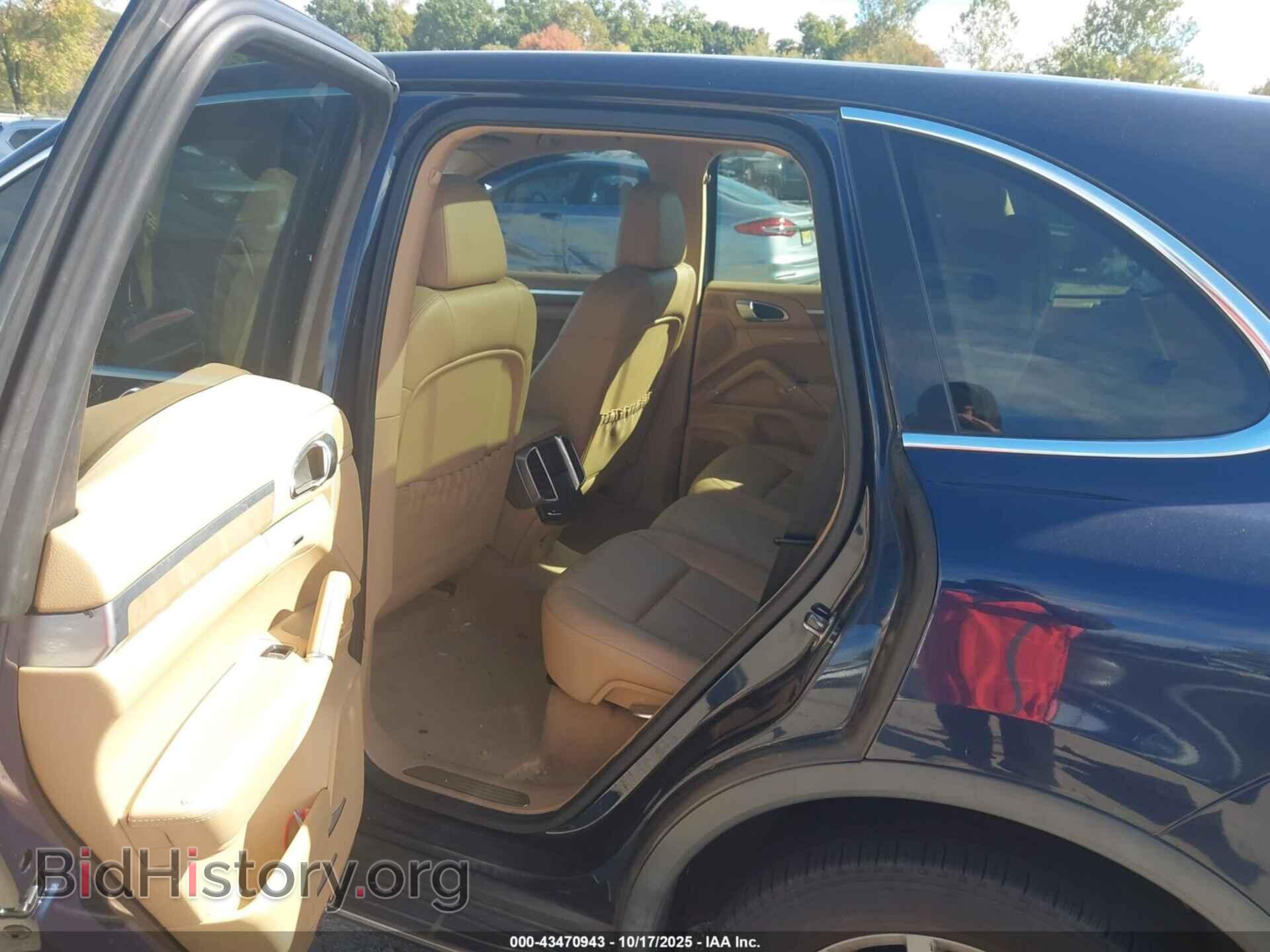 2012 PORSCHE CAYENNE - VIN: WP1AA2A2XCLA00862 - Photo 8