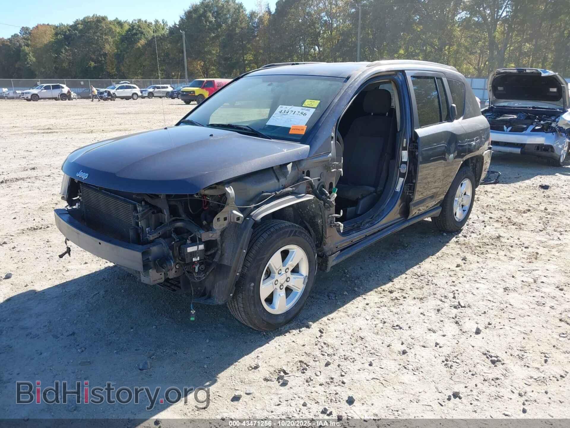 2014 JEEP COMPASS - VIN: 1C4NJCBA7ED843722 - Фото 2