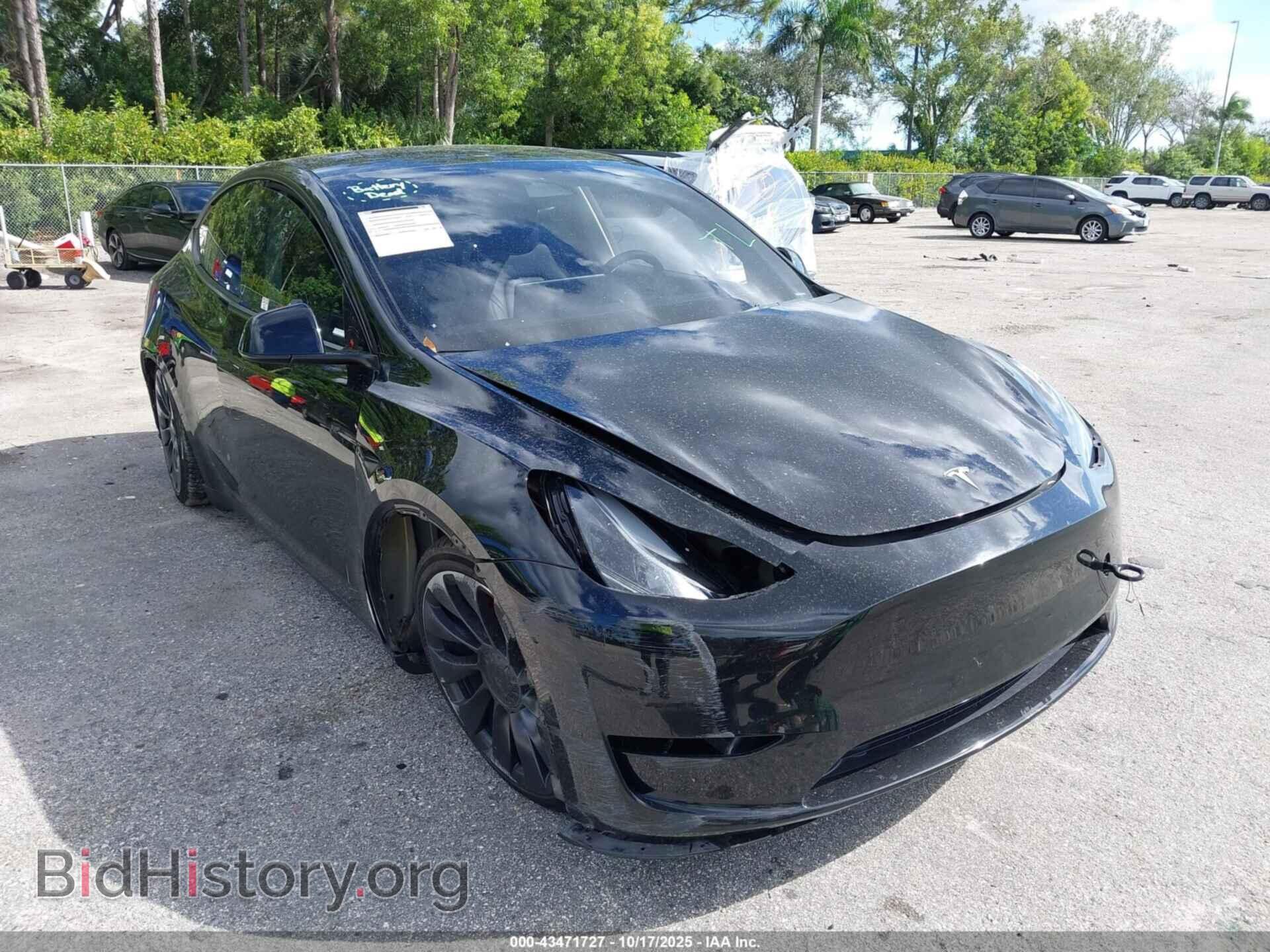 Фотография 7SAYGDEF9PF710418 - TESLA MODEL Y 2023