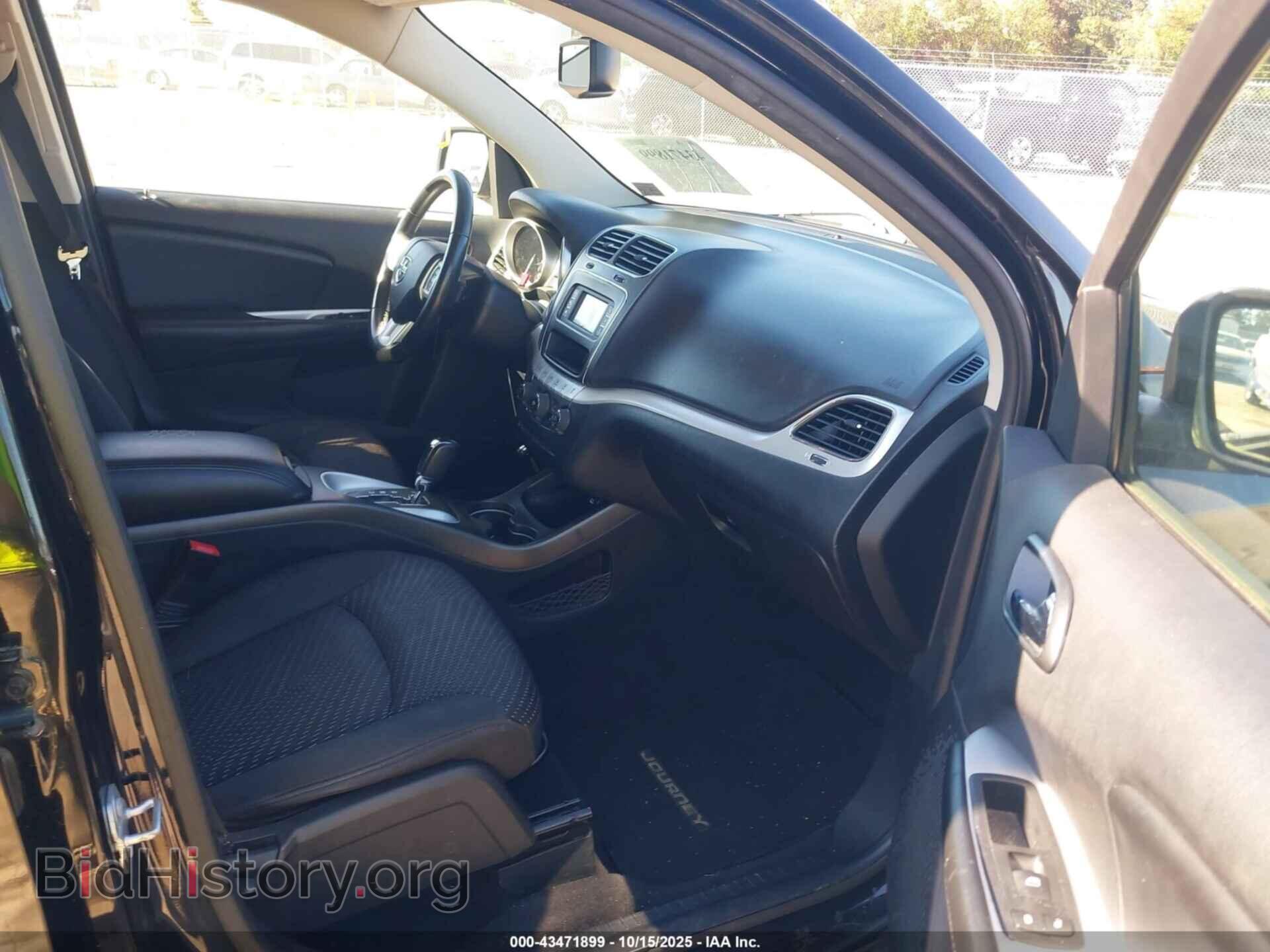 2017 DODGE JOURNEY - VIN: 3C4PDCBB2HT622634 - Photo 5