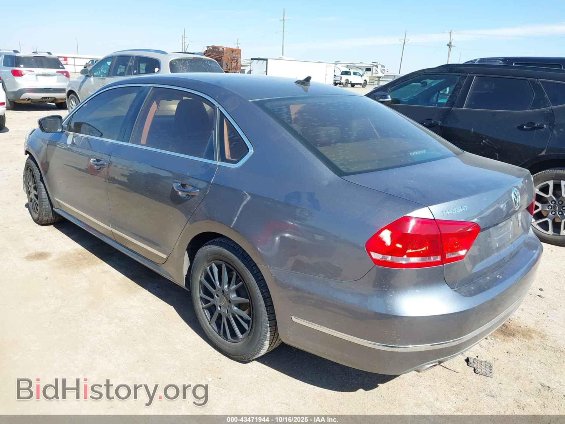 2015 VOLKSWAGEN PASSAT - VIN: 1VWCV7A34FC060187 - Фото 3