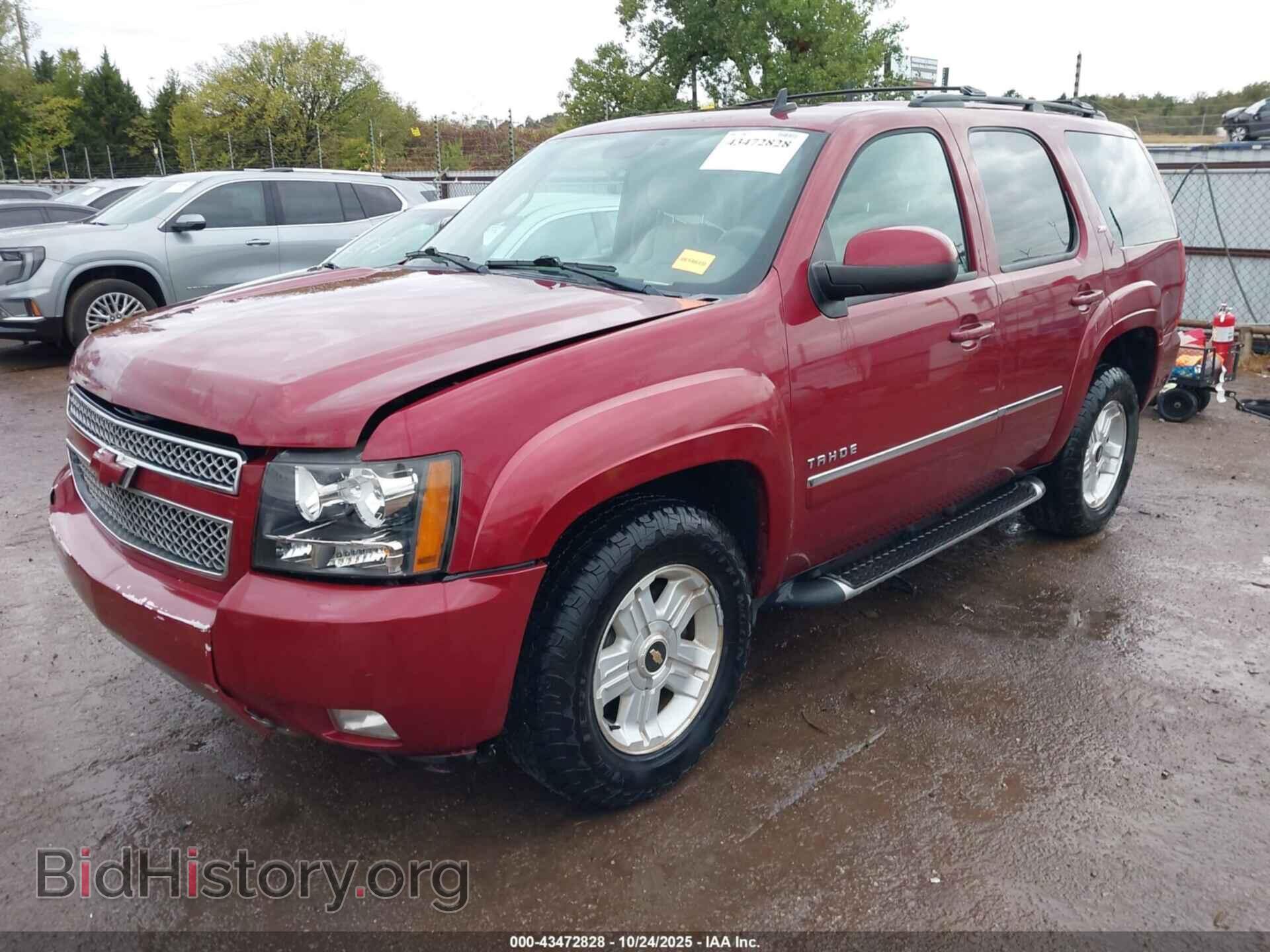 2011 CHEVROLET TAHOE - VIN: 1GNSCBE07BR143473 - Фото 2