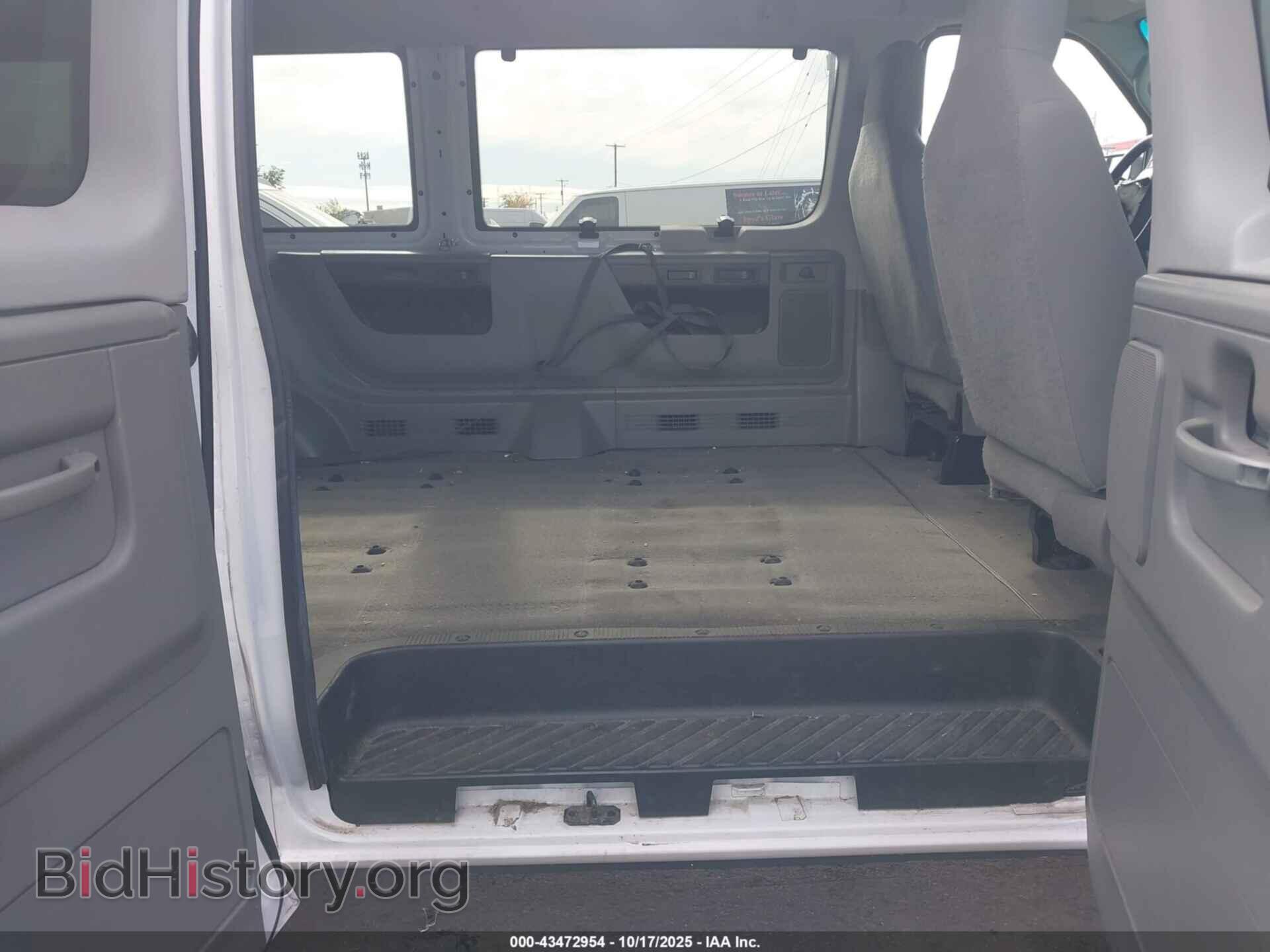 2014 FORD ECONOLINE - VIN: 1FBSS3BL2EDA27698 - Фото 8