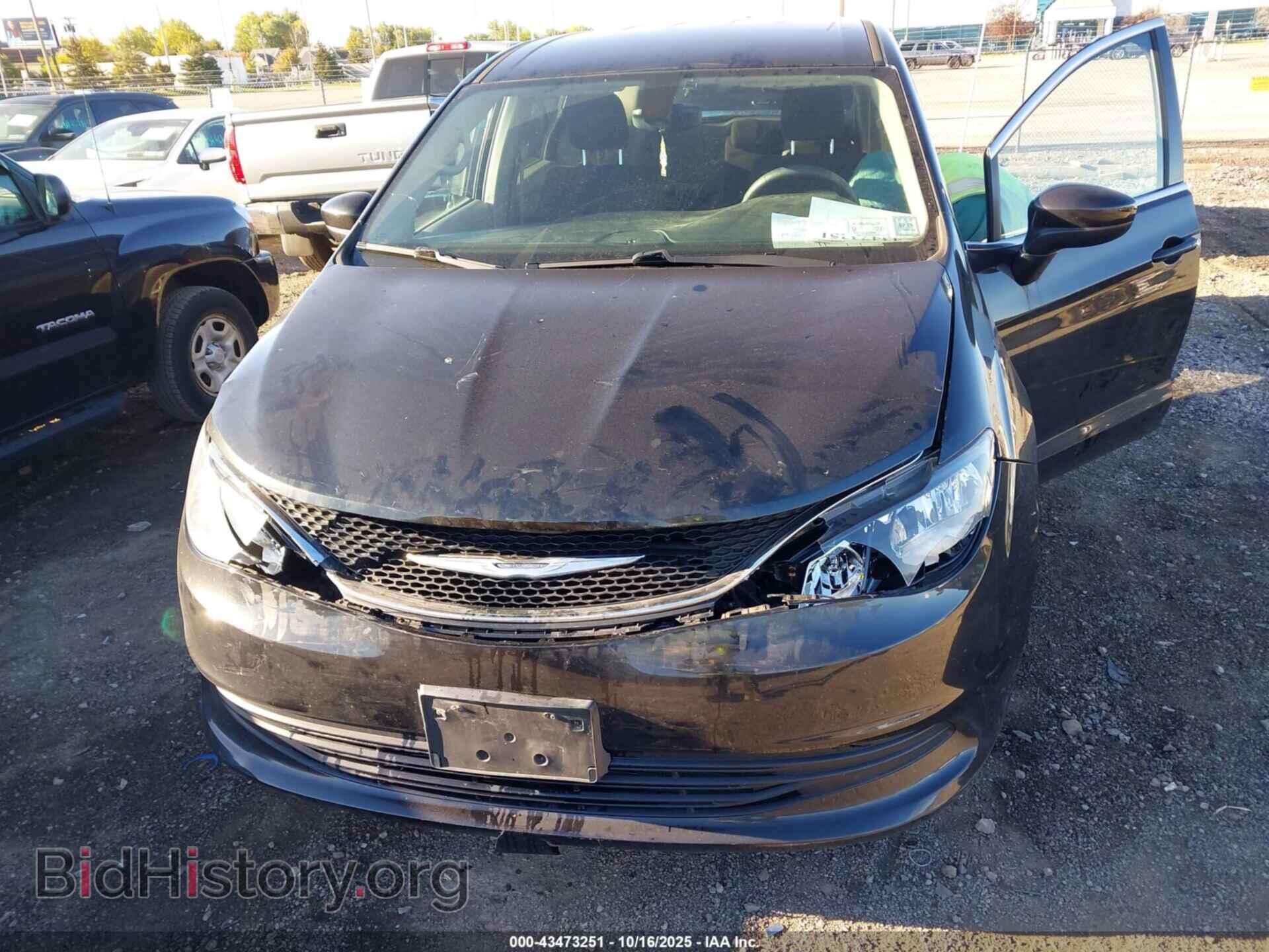 2017 CHRYSLER PACIFICA - VIN: 2C4RC1DG3HR552458 - Фото 6