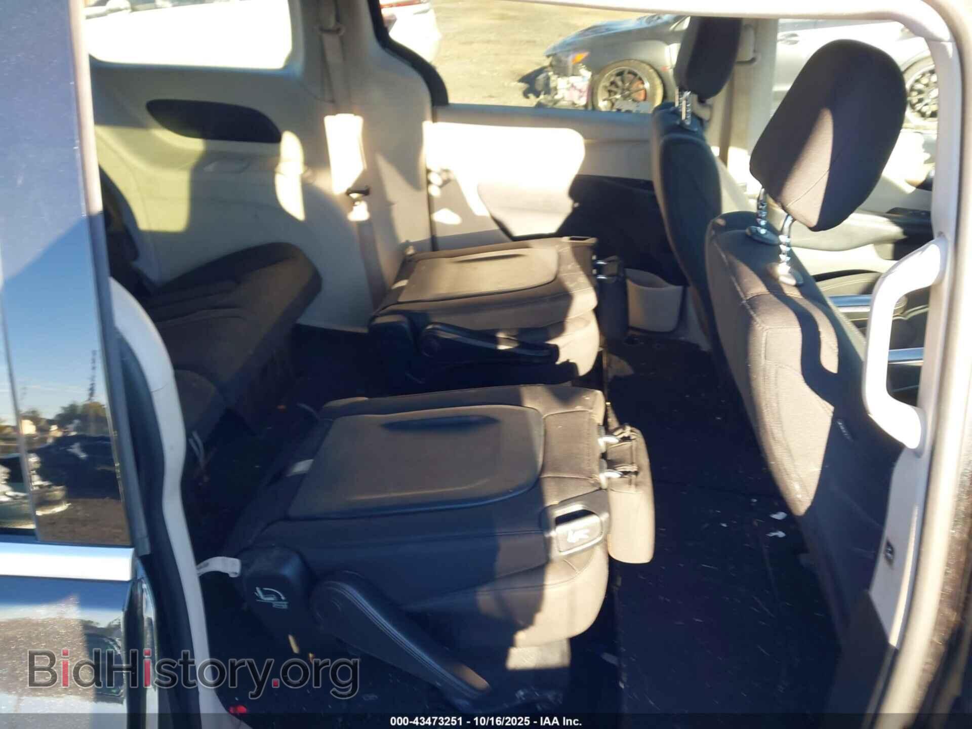 2017 CHRYSLER PACIFICA - VIN: 2C4RC1DG3HR552458 - Фото 8