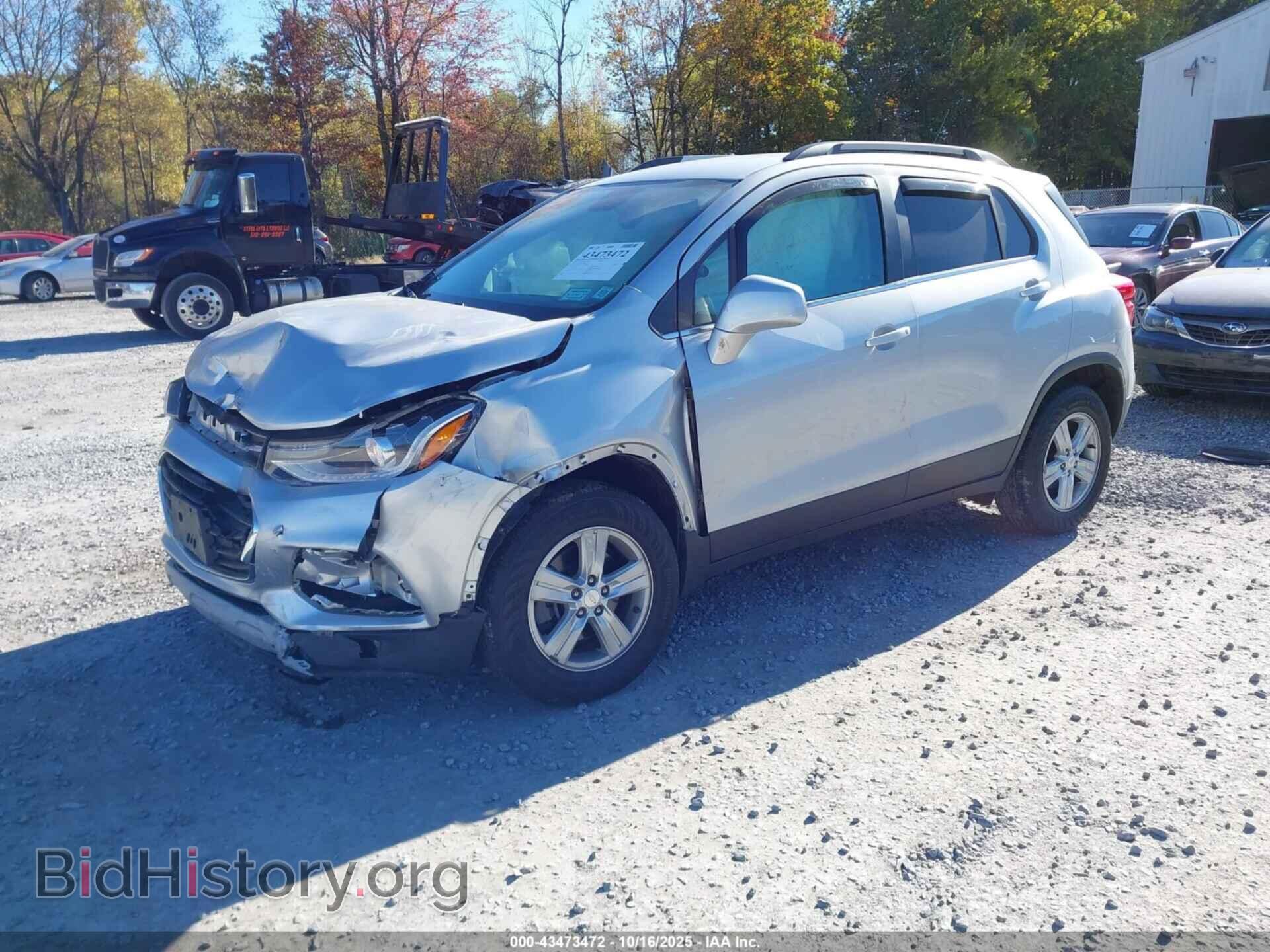 2019 CHEVROLET TRAX - VIN: 3GNCJPSB3KL298560 - Фото 2