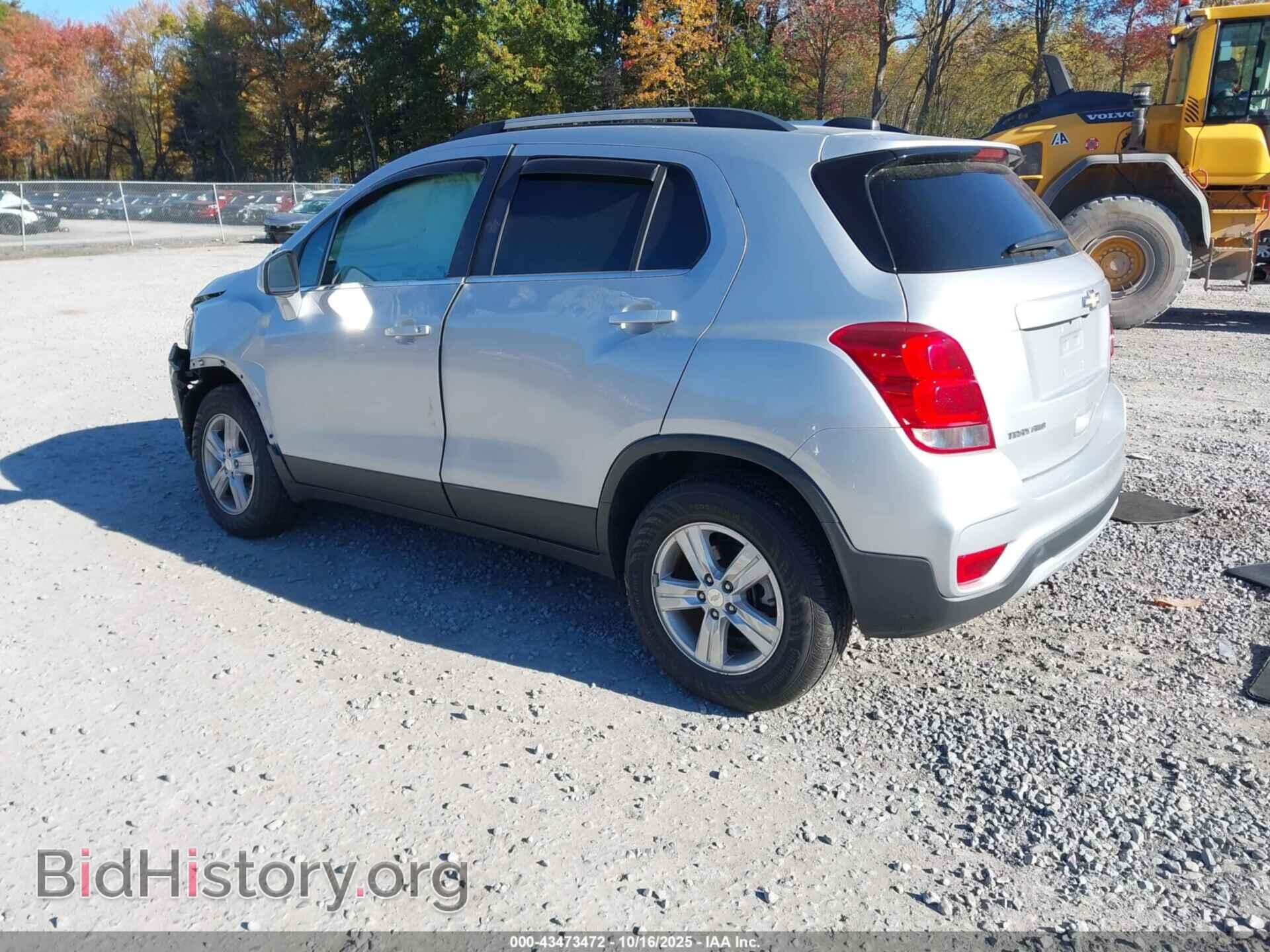 2019 CHEVROLET TRAX - VIN: 3GNCJPSB3KL298560 - Фото 3