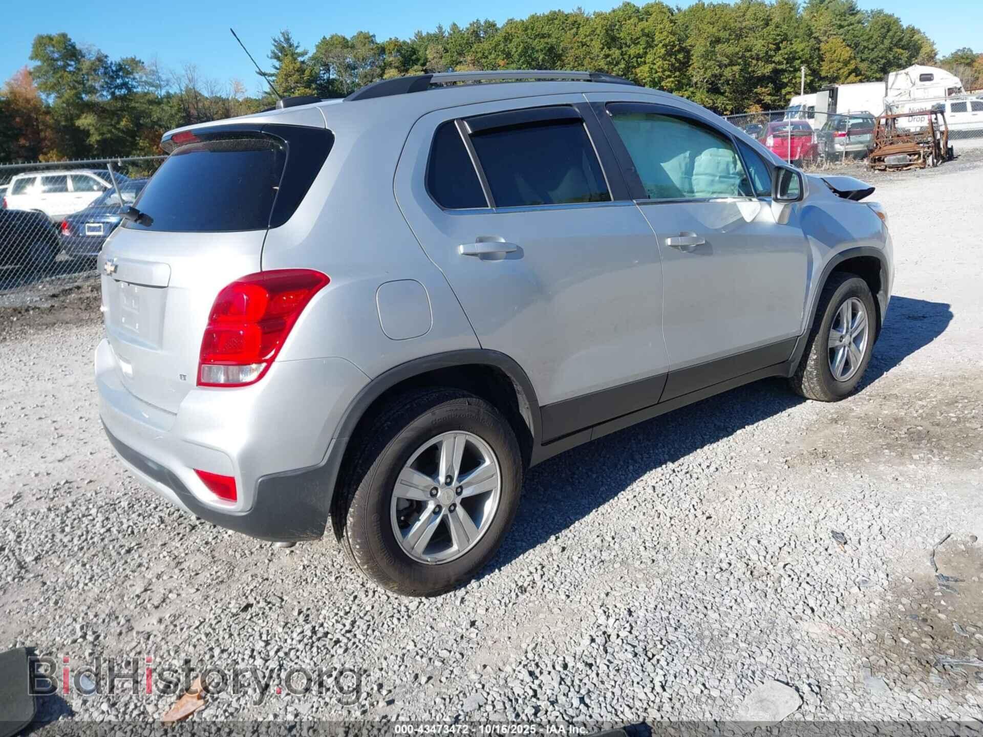 2019 CHEVROLET TRAX - VIN: 3GNCJPSB3KL298560 - Фото 4