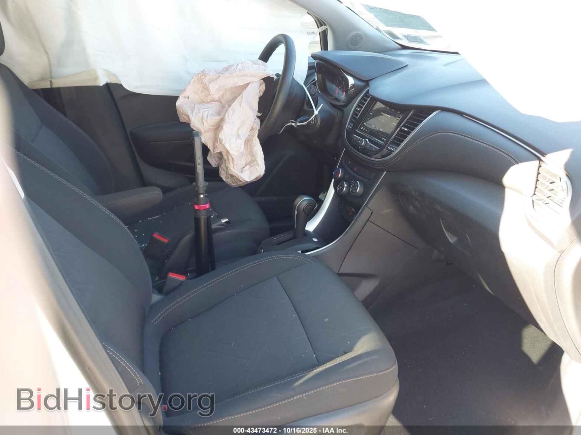 2019 CHEVROLET TRAX - VIN: 3GNCJPSB3KL298560 - Фото 5