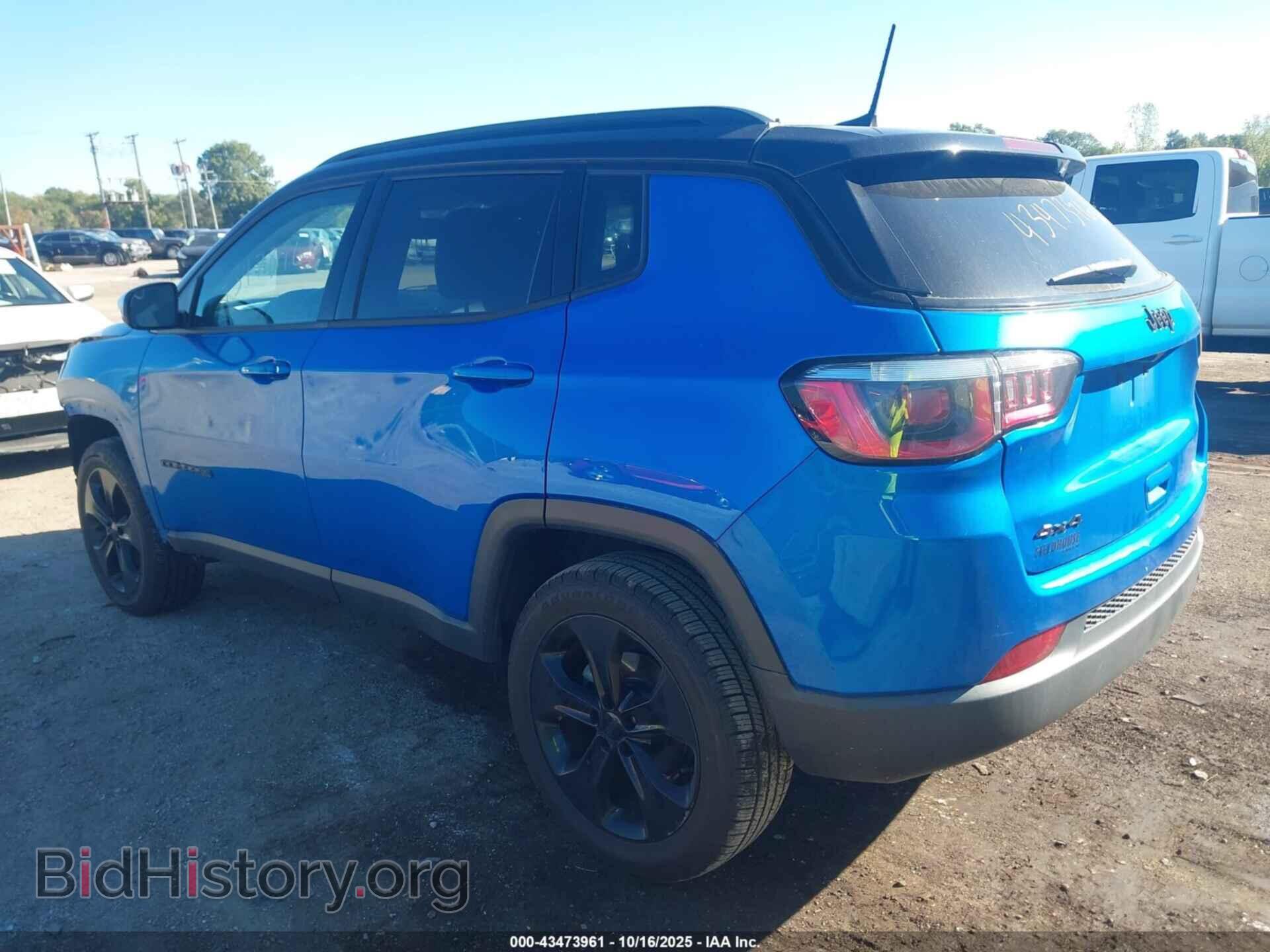 2019 JEEP COMPASS - VIN: 3C4NJDBB7KT674774 - Фото 3