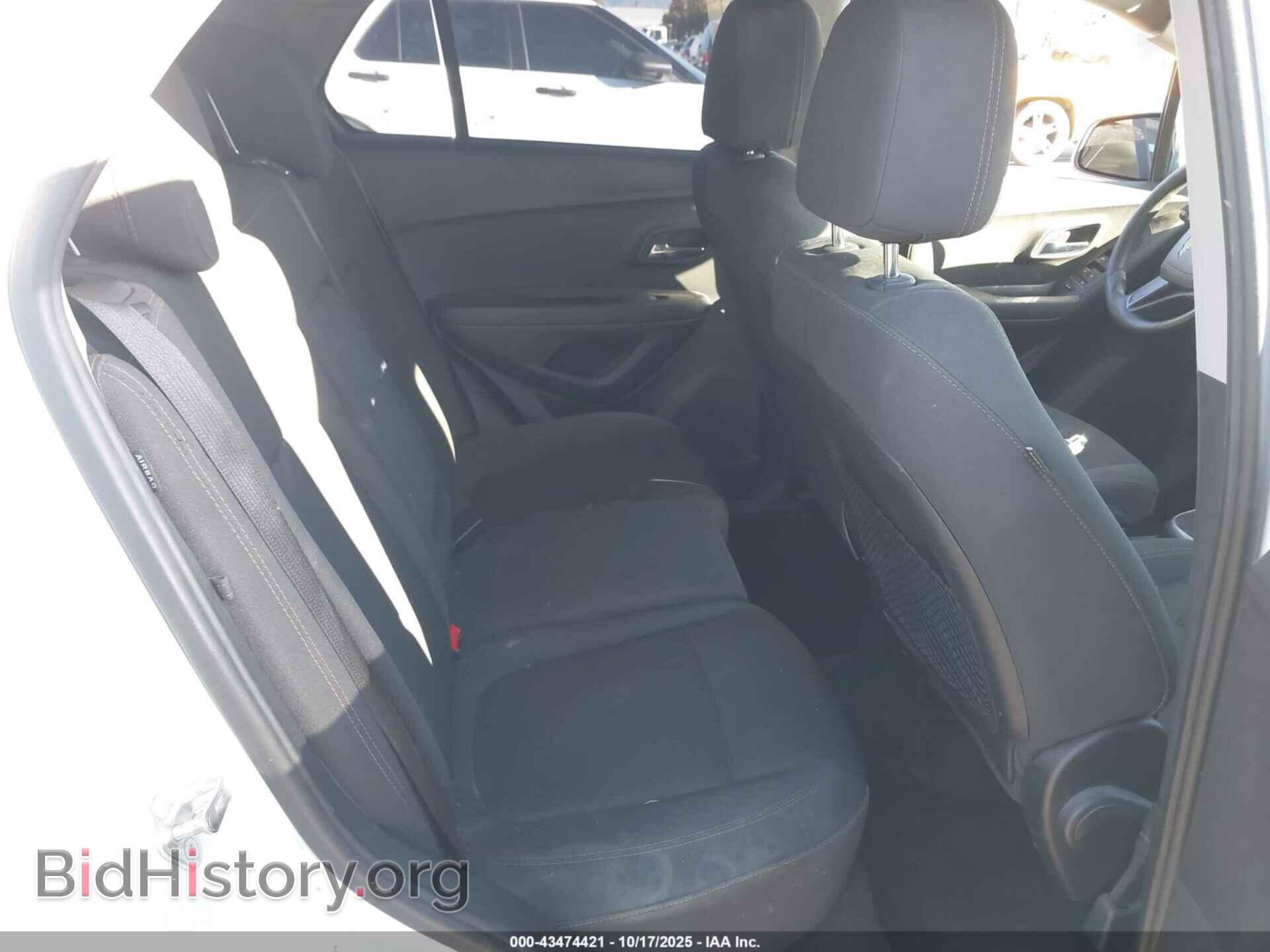 2017 CHEVROLET TRAX - VIN: 3GNCJKSB3HL206150 - Фото 8