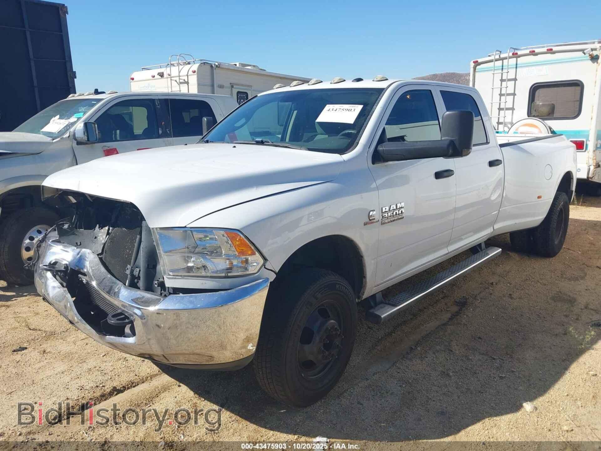 2017 RAM 3500 - VIN: 3C63RRGL6HG757653 - Фото 2