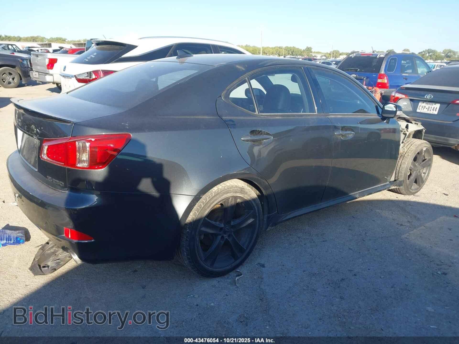2011 LEXUS IS 250 - VIN: JTHBF5C23B5129095 - Photo 4
