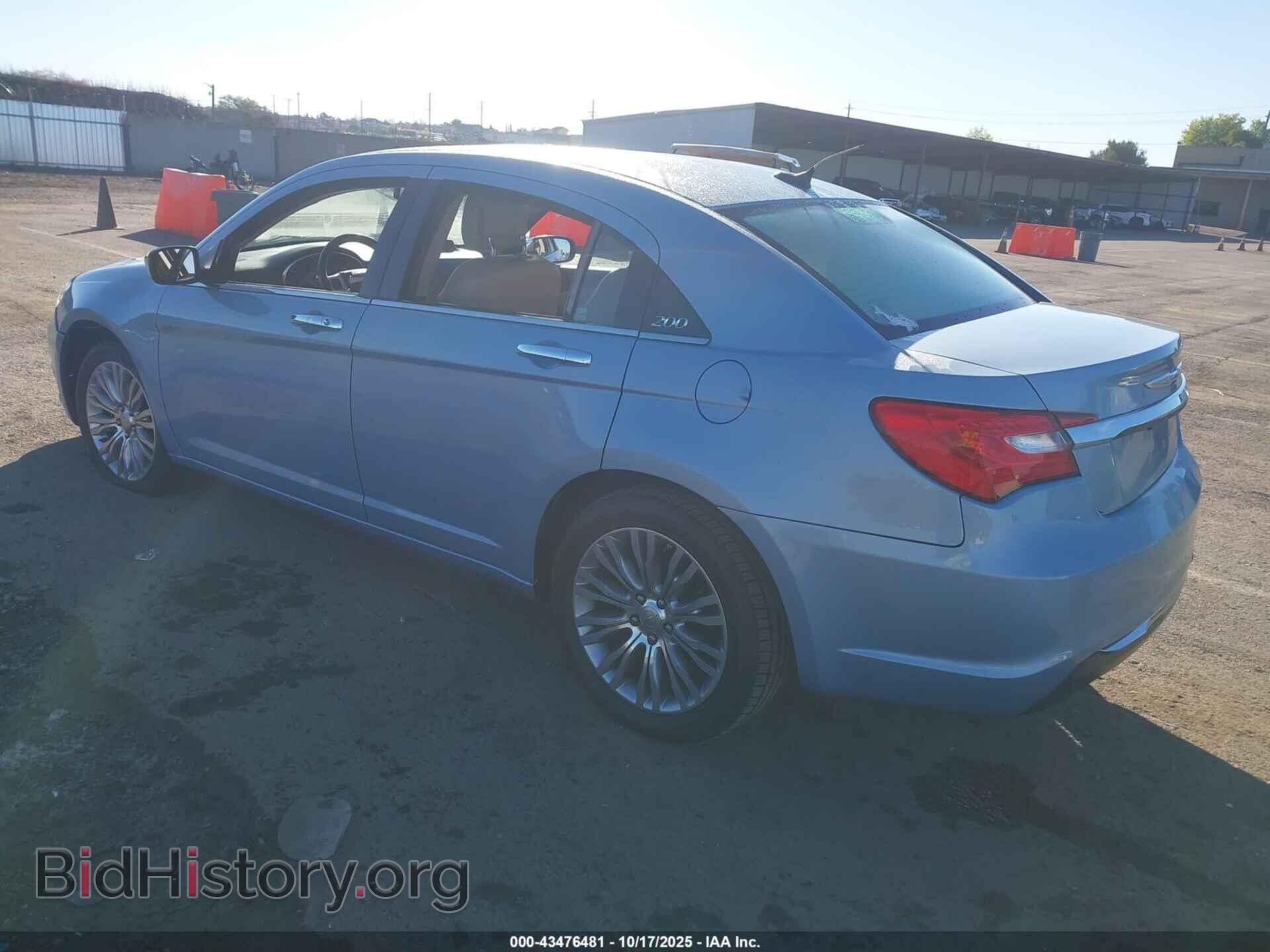 2012 CHRYSLER 200 - VIN: 1C3CCBCB1CN284358 - Photo 3