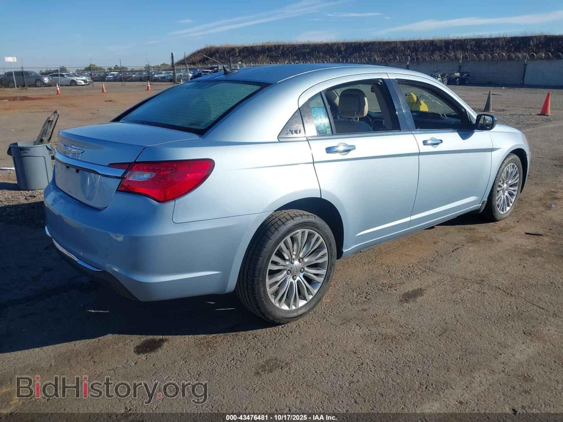 2012 CHRYSLER 200 - VIN: 1C3CCBCB1CN284358 - Photo 4