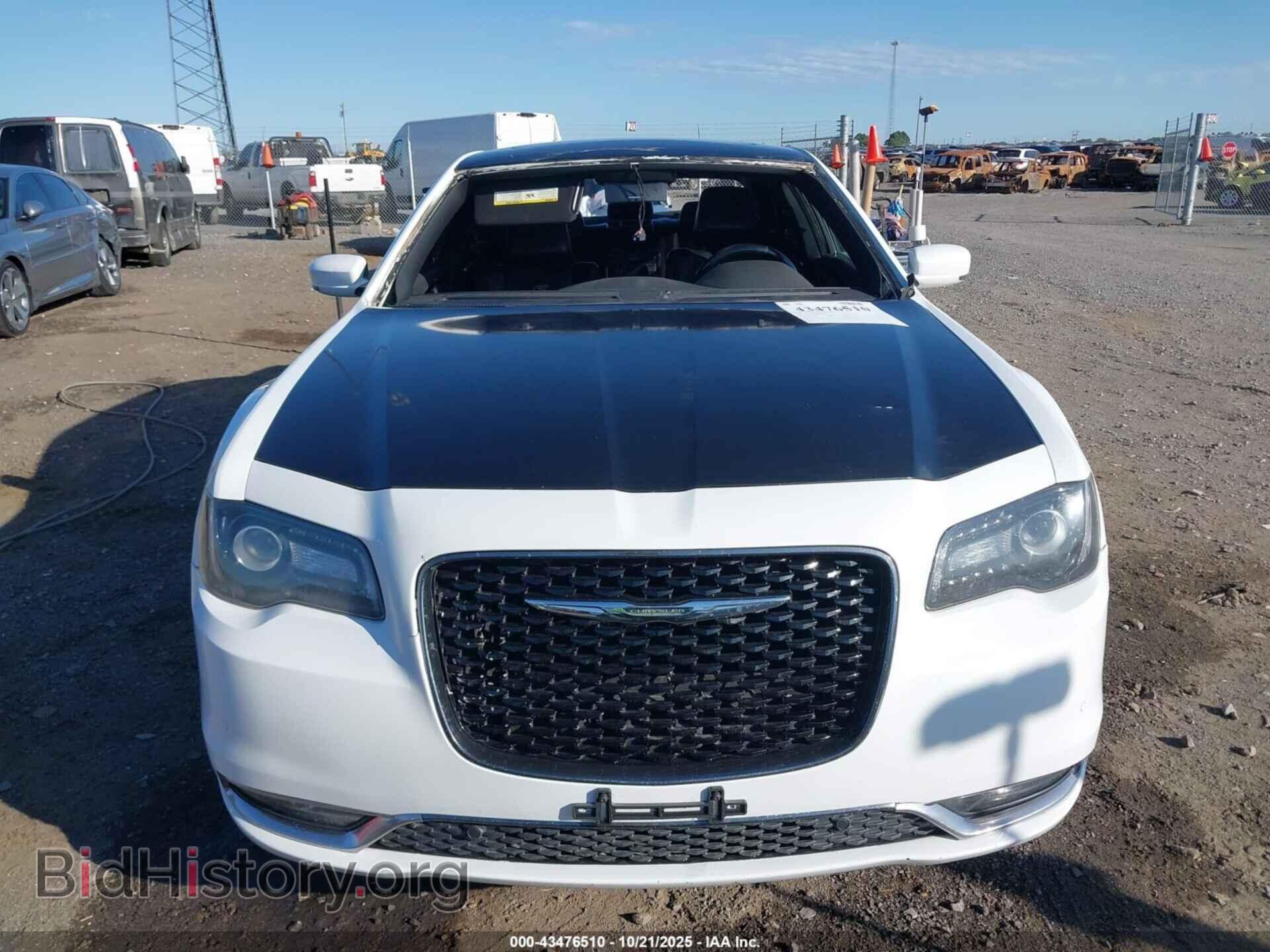 2017 CHRYSLER 300 - VIN: 2C3CCAGG6HH512788 - Фото 13