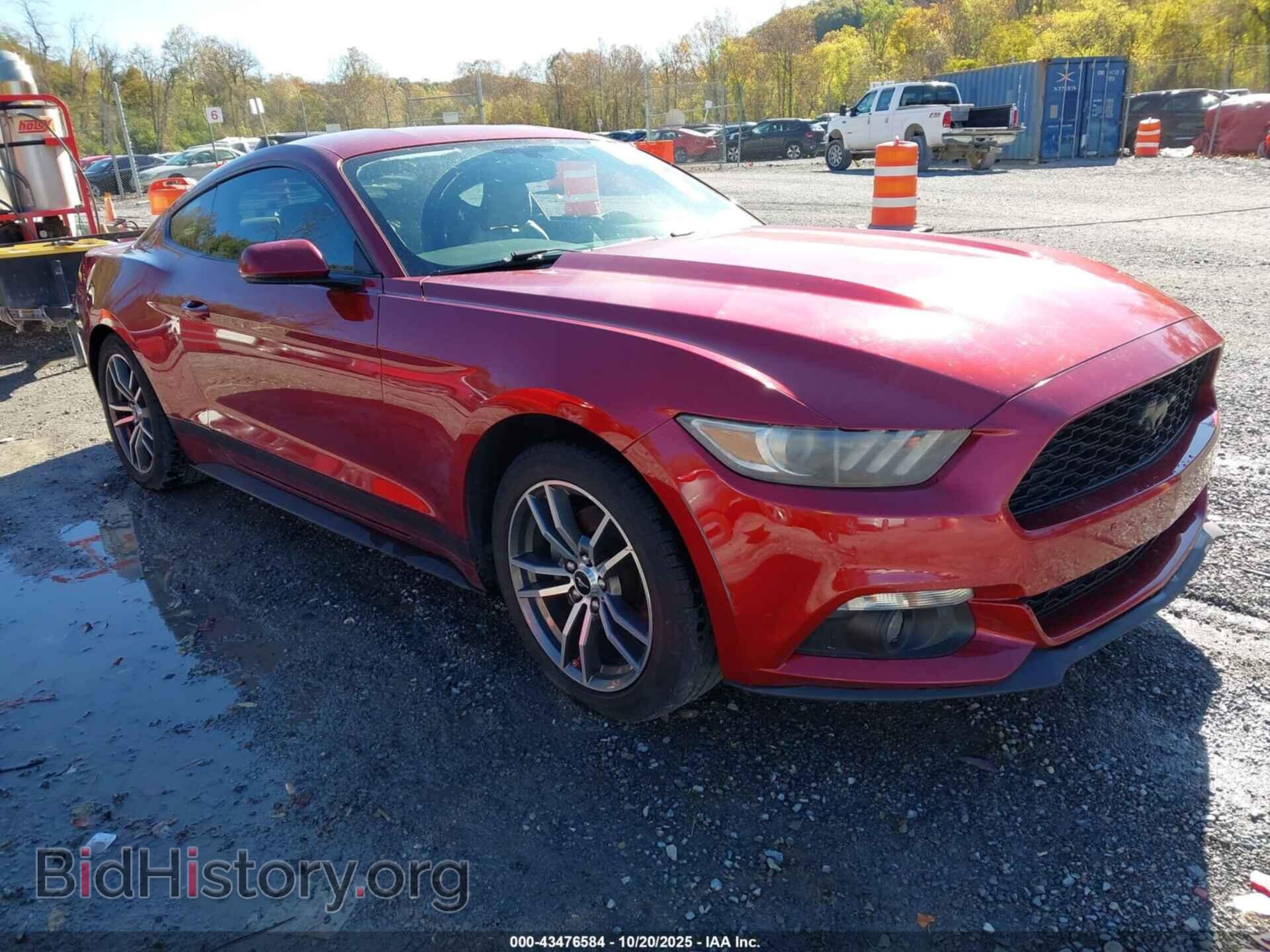 Photo 1FA6P8TH2F5300792 - FORD MUSTANG 2015
