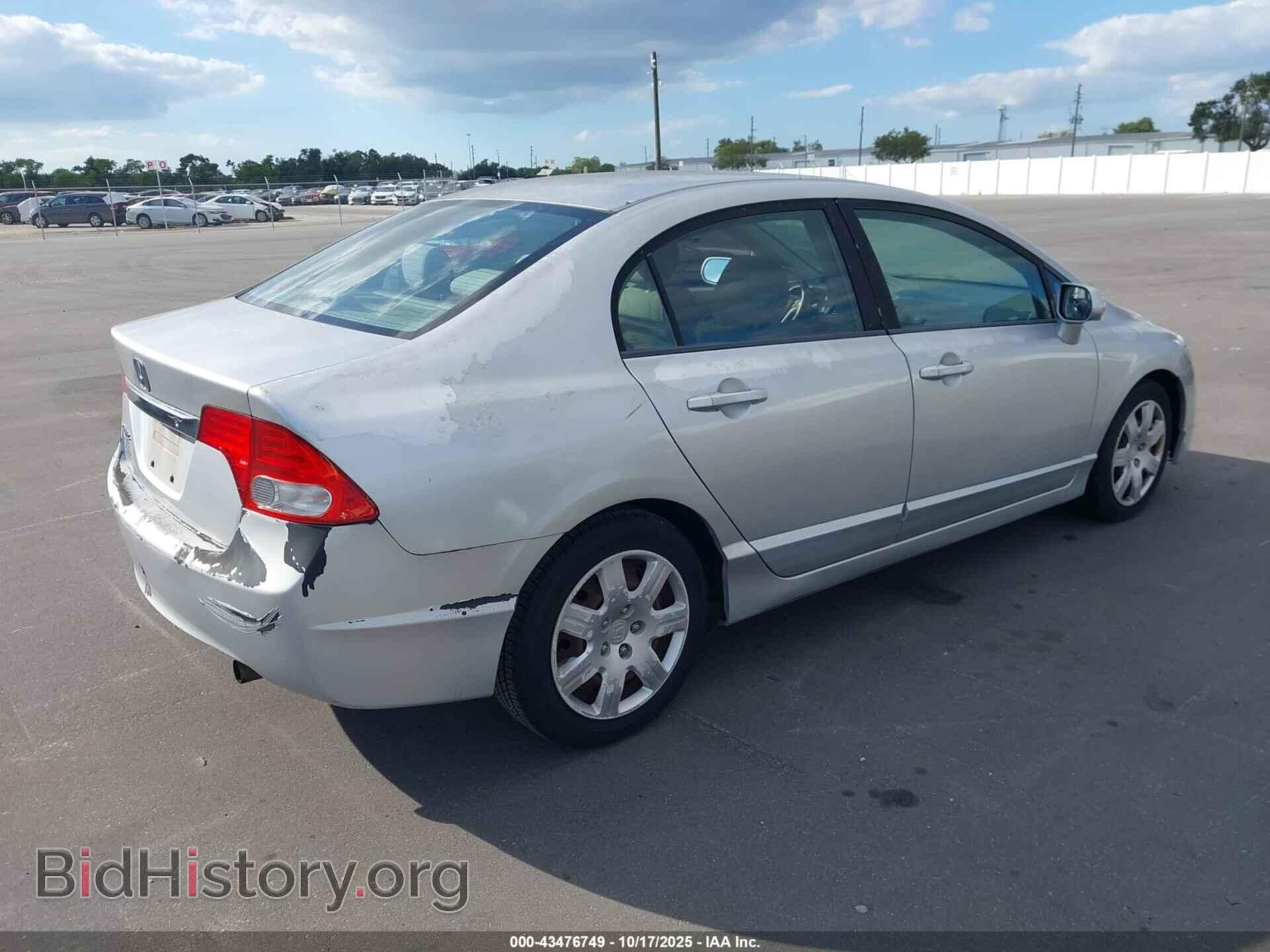 2010 HONDA CIVIC - VIN: 19XFA1F5XAE069657 - Фото 4