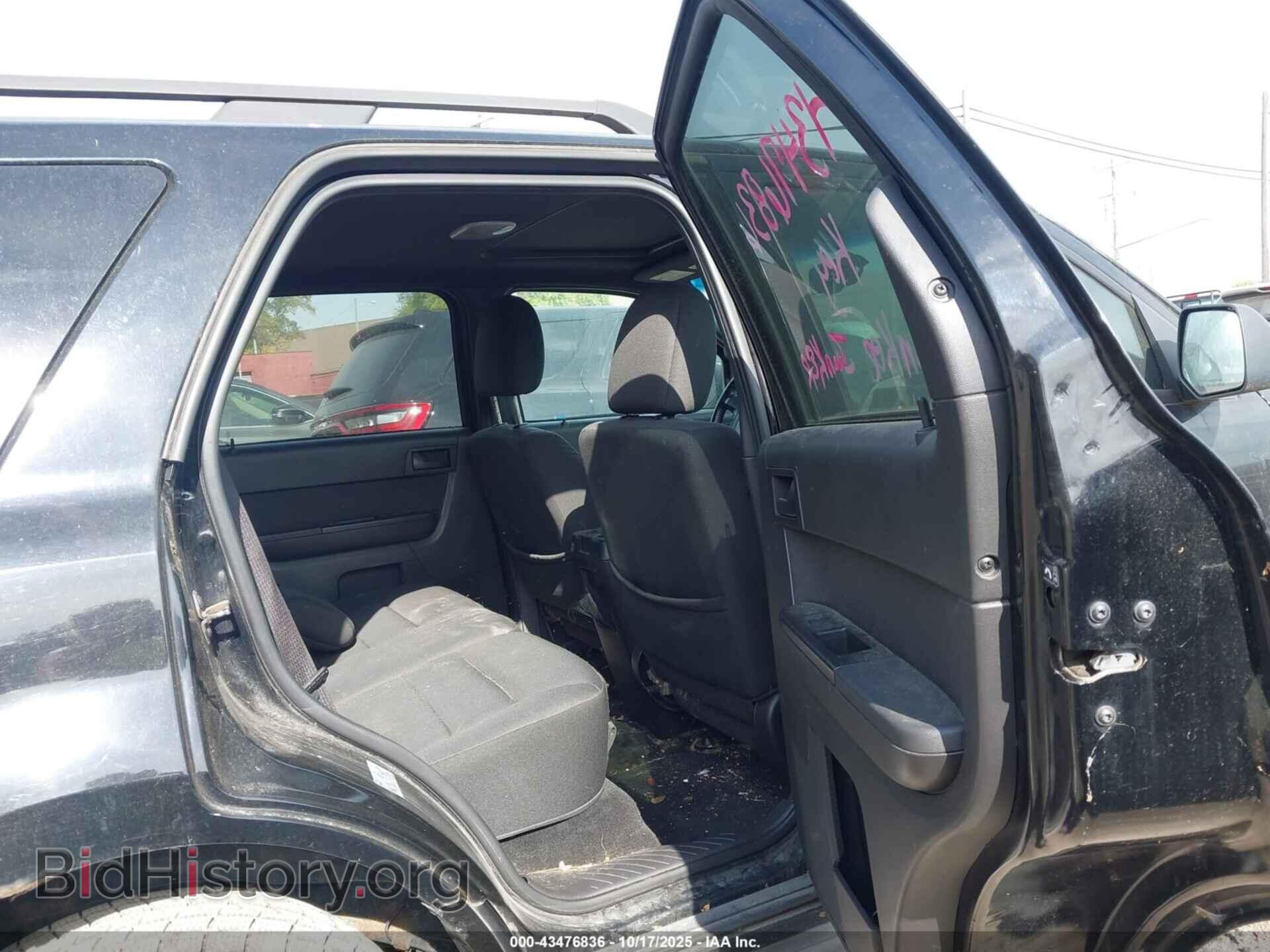 2010 FORD ESCAPE - VIN: 1FMCU0D77AKC16373 - Фото 8