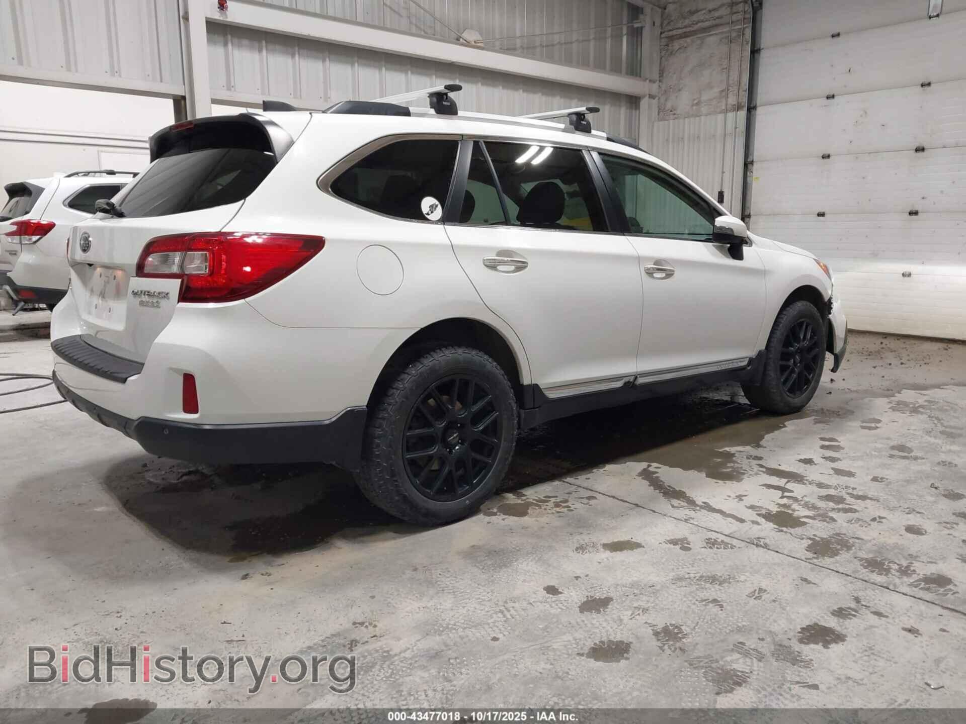 2017 SUBARU OUTBACK - VIN: 4S4BSATC8H3312829 - Фото 4