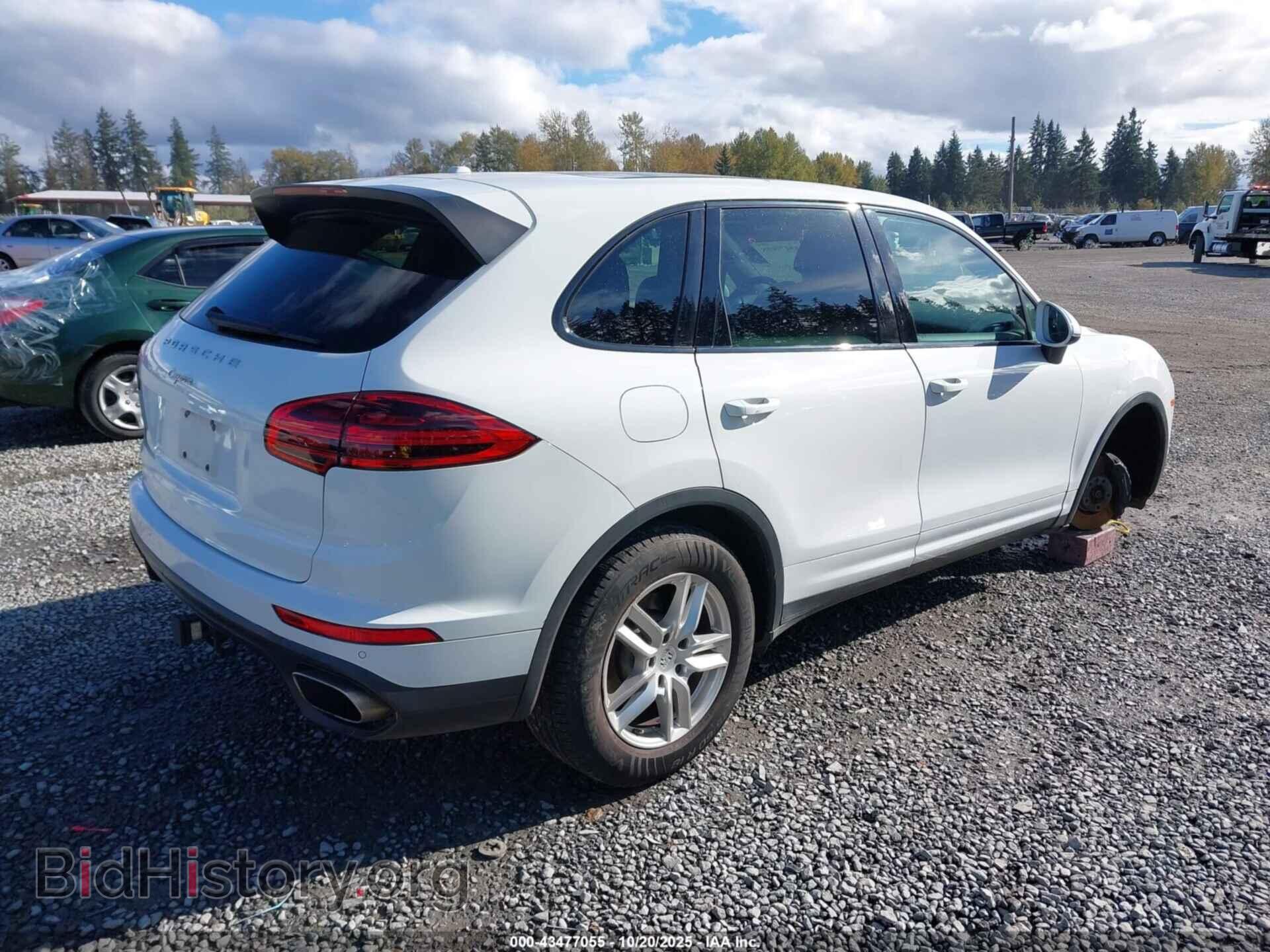 2016 PORSCHE CAYENNE - VIN: WP1AA2A29GLA01362 - Фото 4