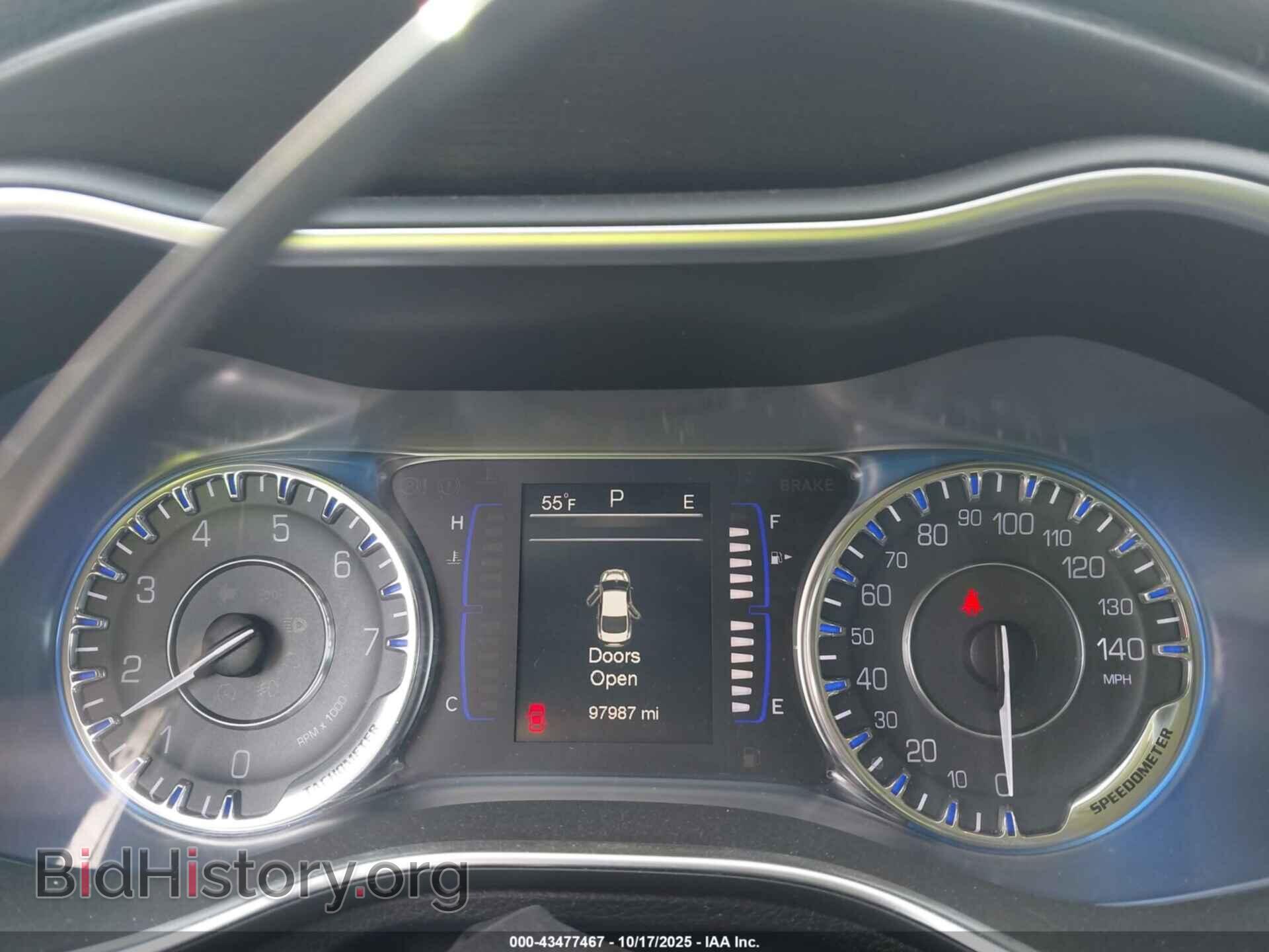 2017 CHRYSLER 200 - VIN: 1C3CCCAB0HN506548 - Фото 7