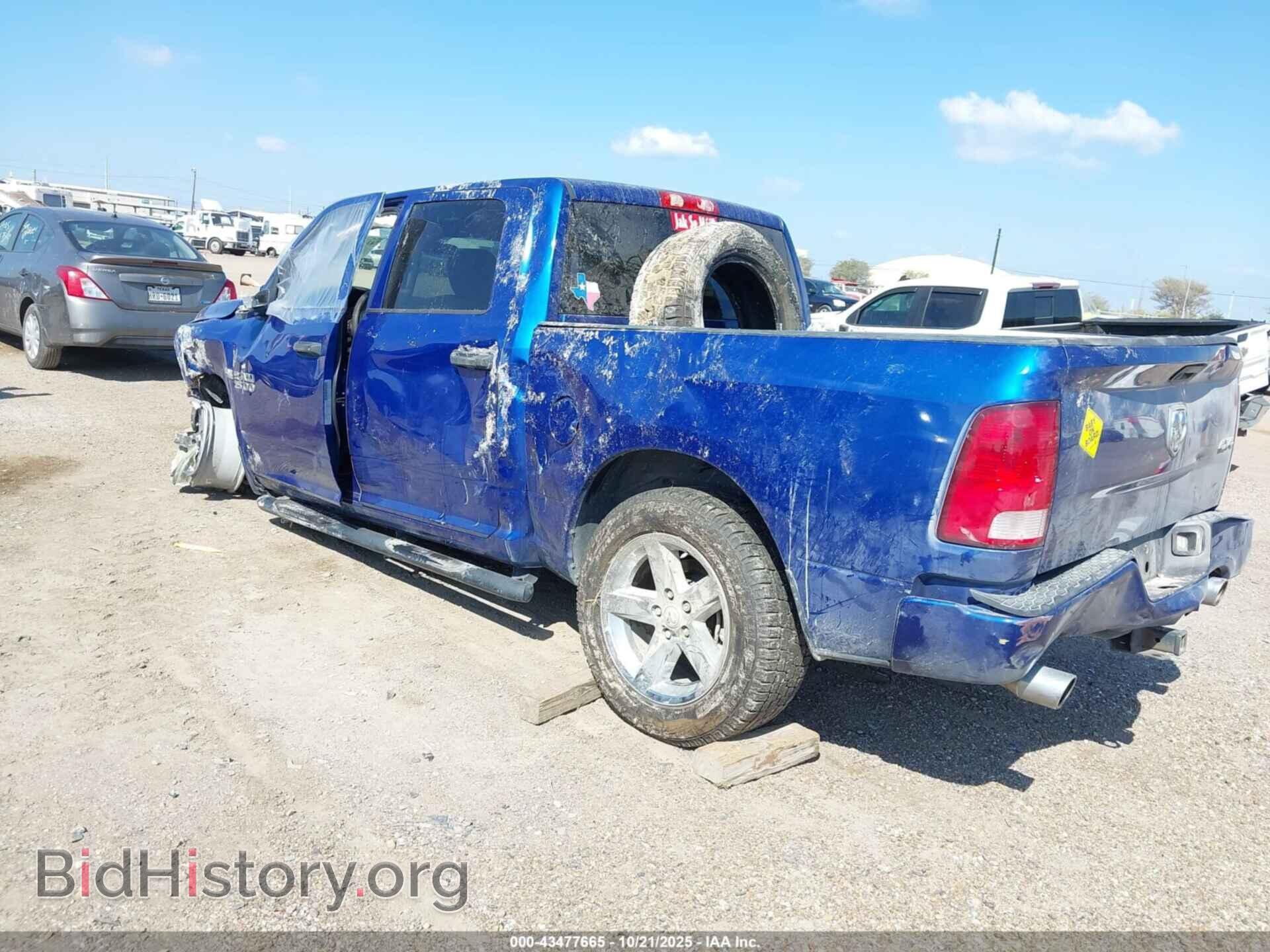 2018 RAM 1500 - VIN: 3C6RR7KT0JG130619 - Фото 3