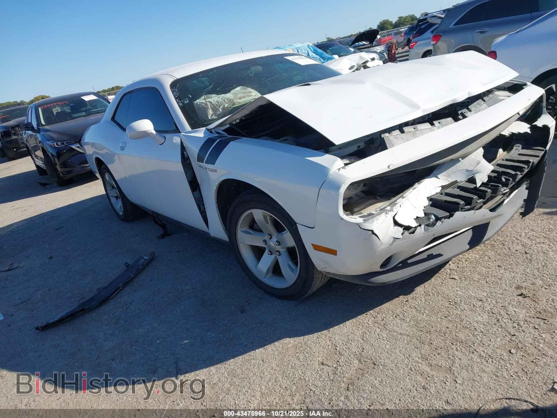 Photo 2C3CDYAGXDH596347 - DODGE CHALLENGER 2013