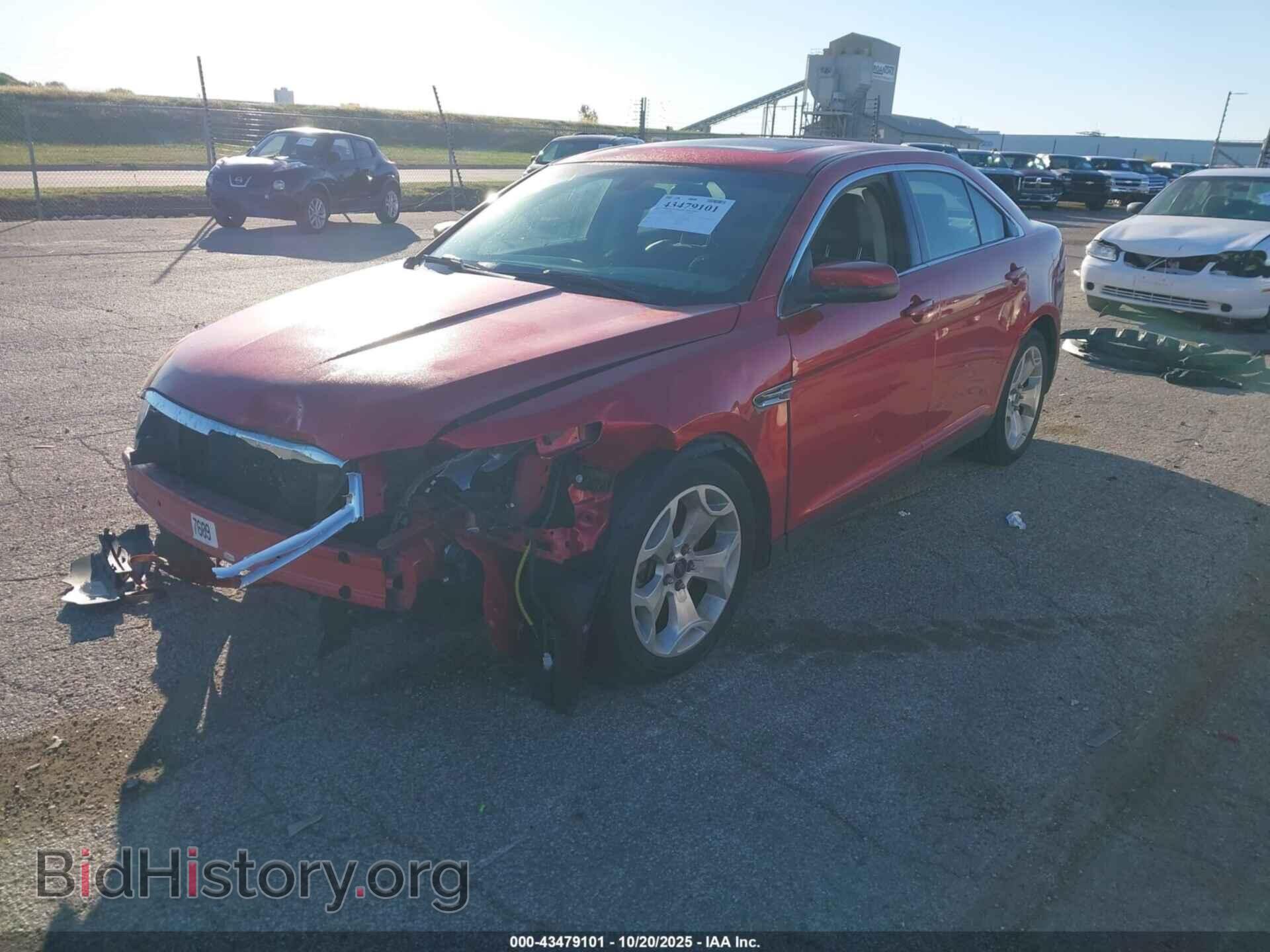 2012 FORD TAURUS - VIN: 1FAHP2EWXCG123300 - Photo 2