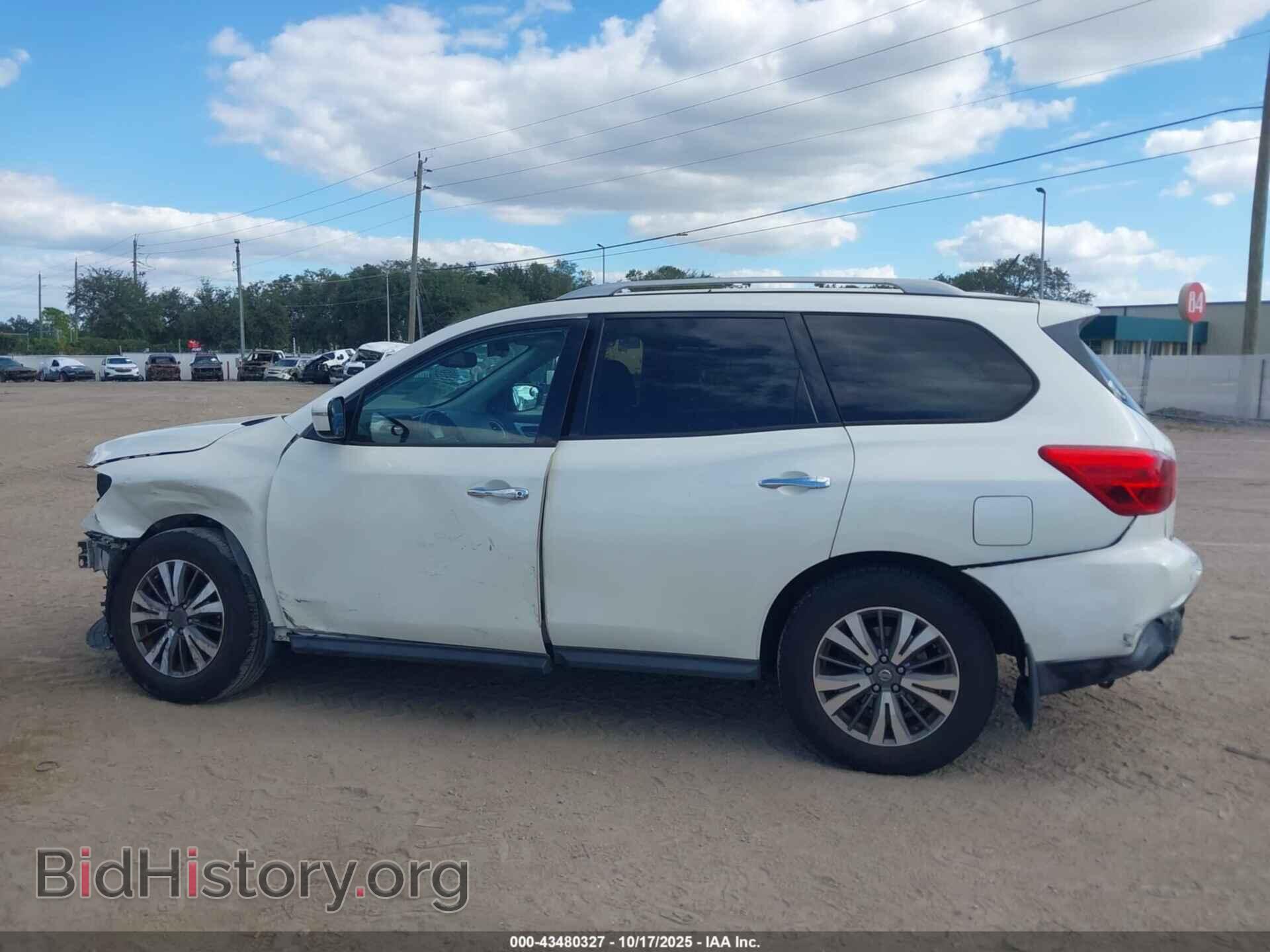 2017 NISSAN PATHFINDER - VIN: 5N1DR2MN8HC631688 - Фото 15