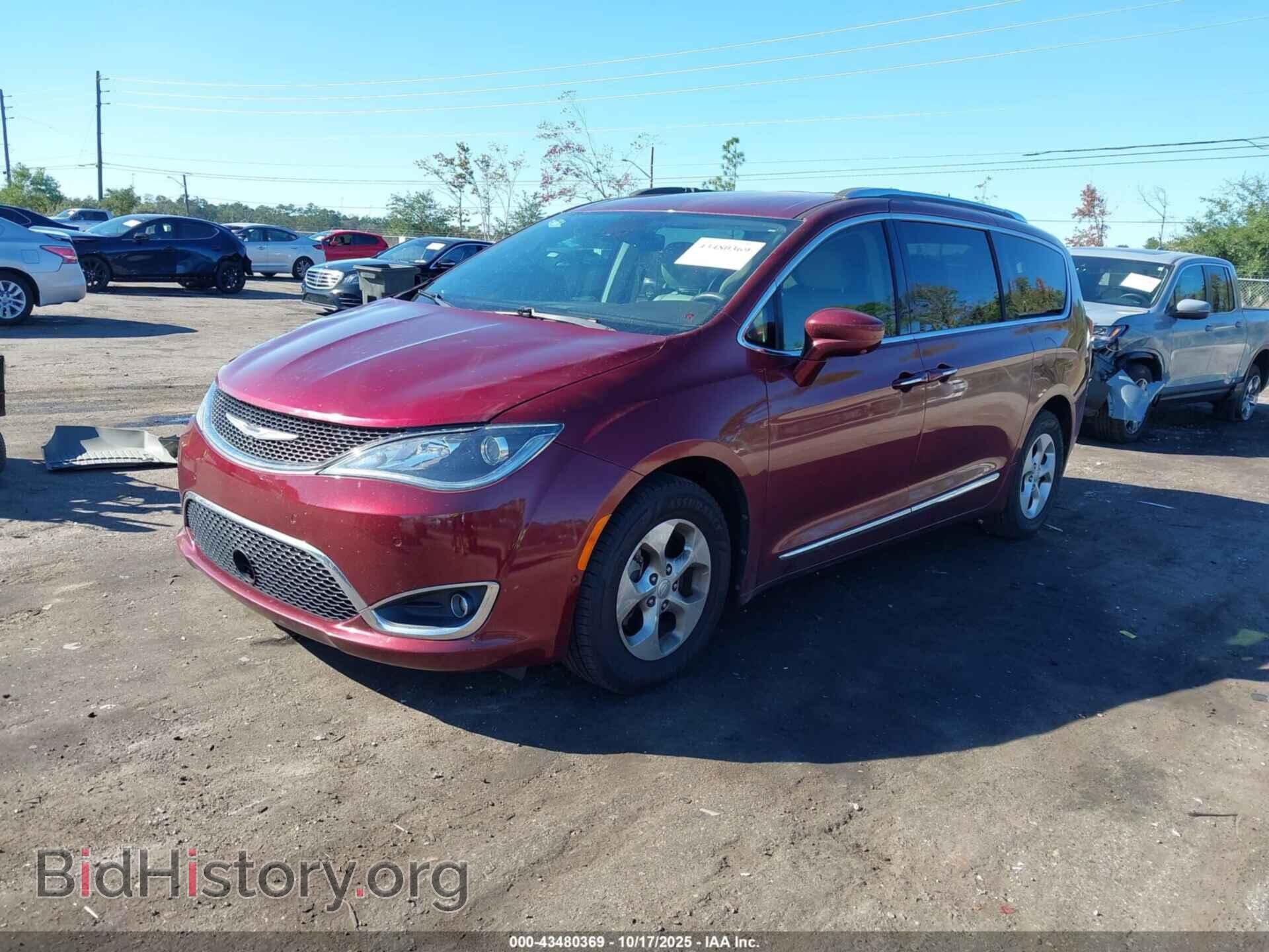 2017 CHRYSLER PACIFICA - VIN: 2C4RC1EG8HR850650 - Фото 2
